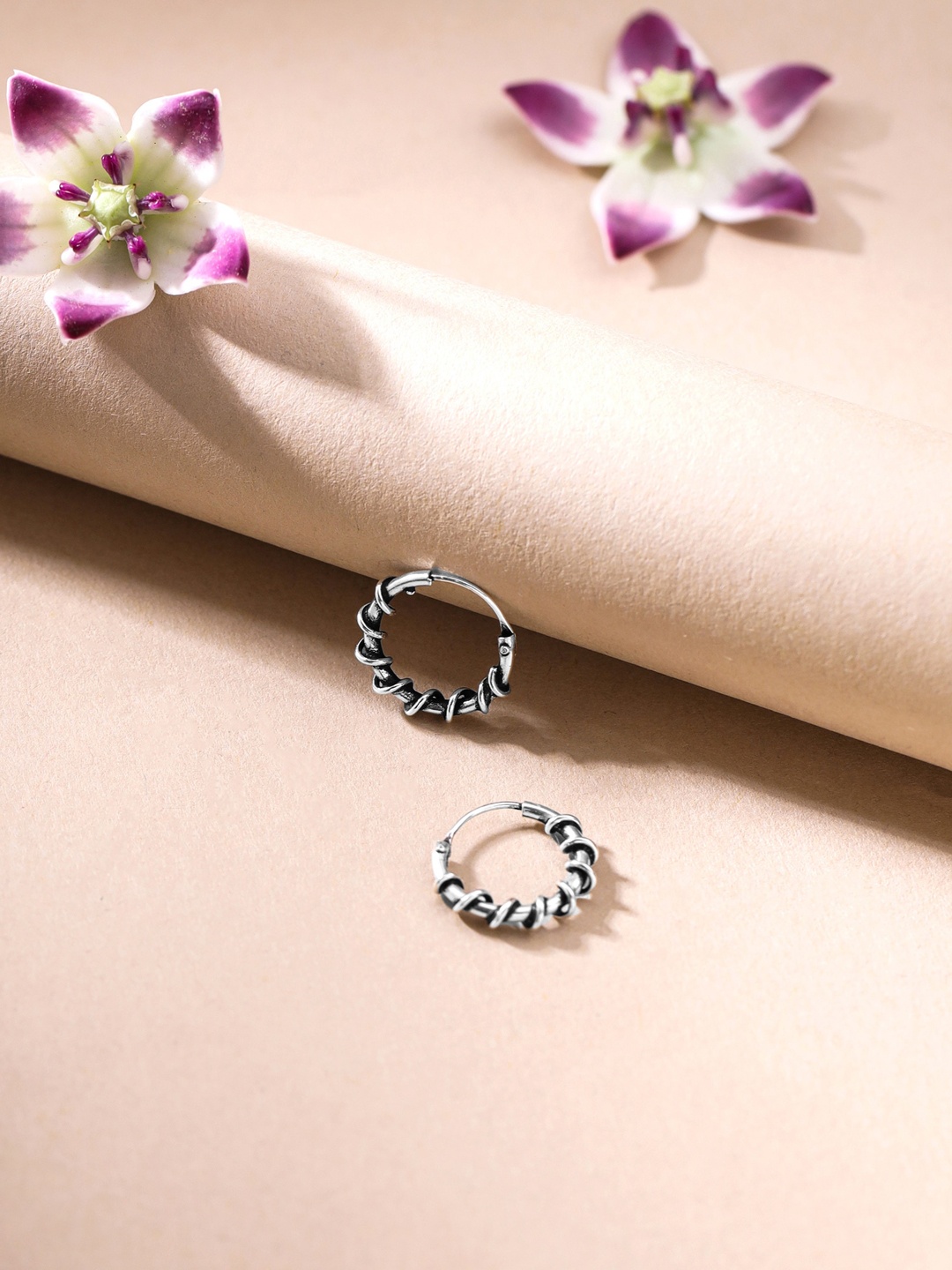 

Raajsi by Yellow Chimes 925 Sterling Silver Circular Hoop Earrings