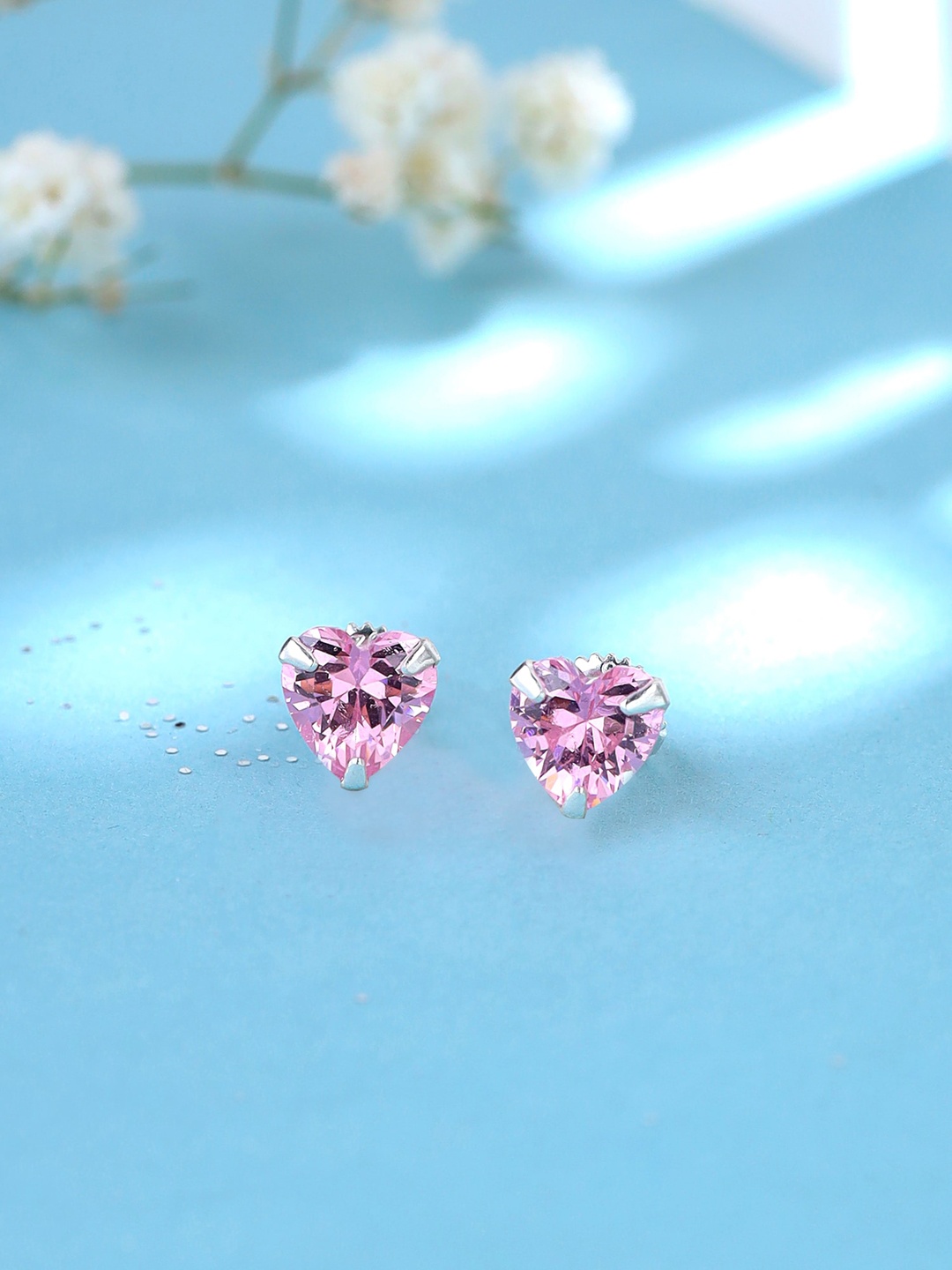 

Raajsi by Yellow Chimes Heart Shaped Stud Earrings, Silver