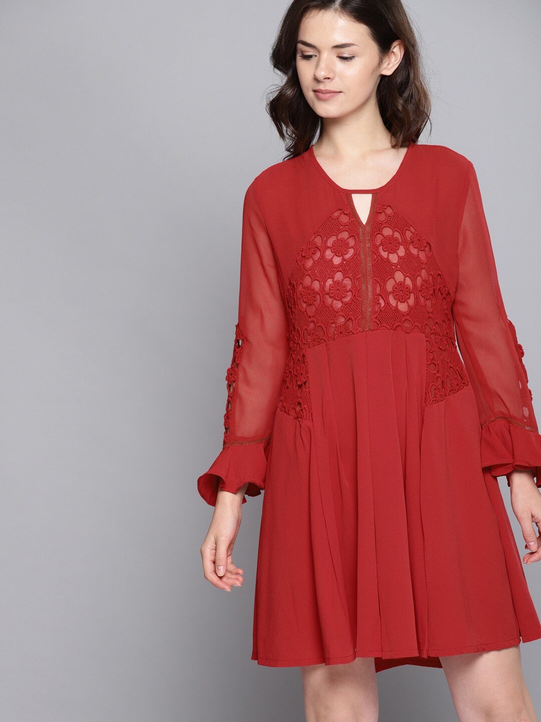 

Mast & Harbour Red Keyhole Neck Bell Sleeve Fit & Flare Dress