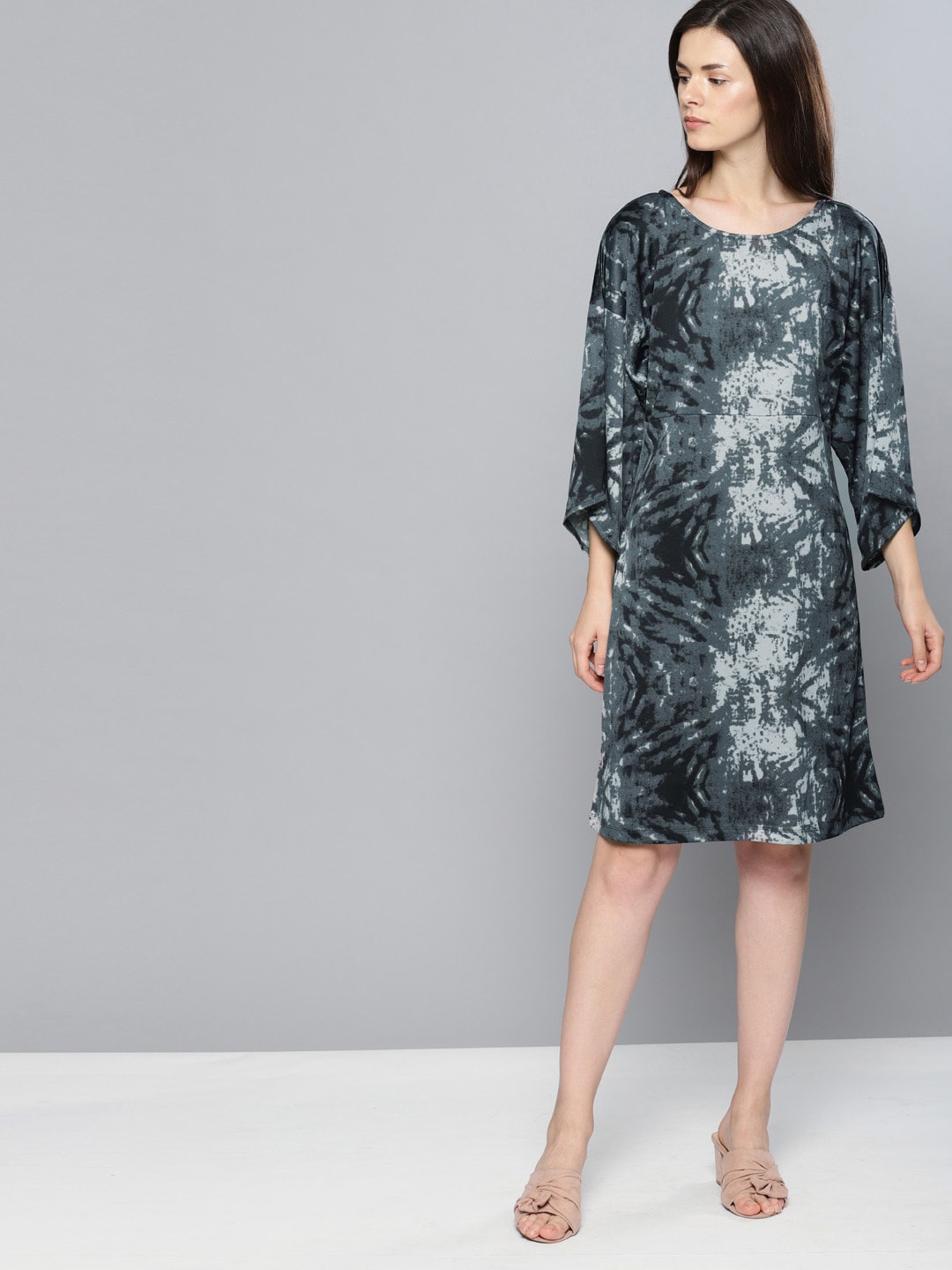

Mast & Harbour Grey Floral Print A-Line Dress