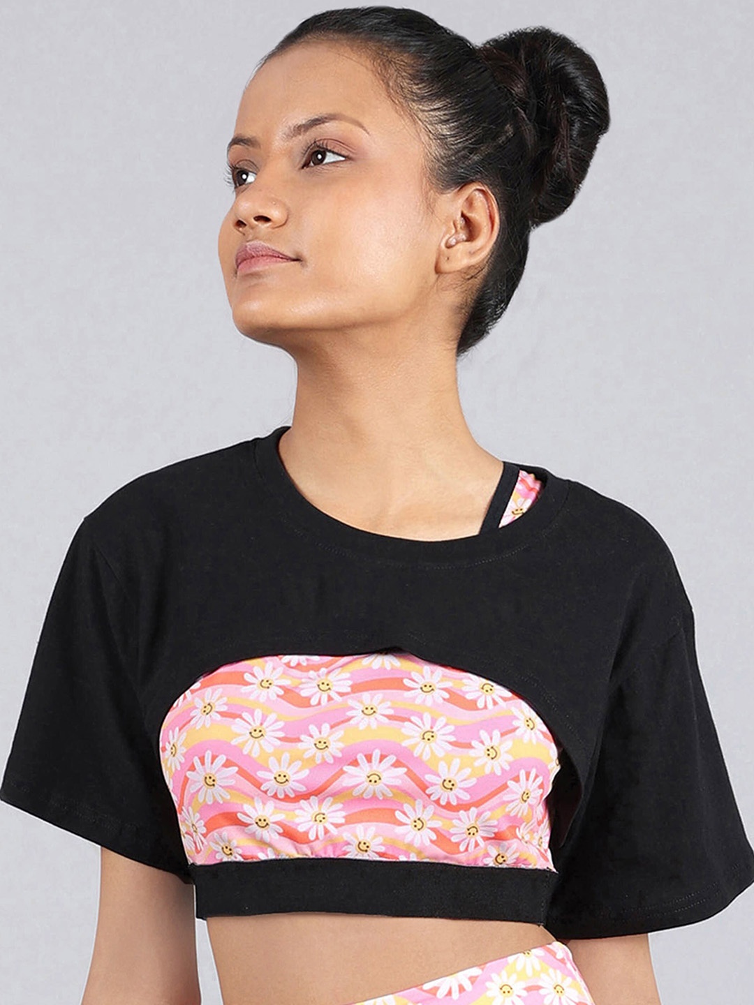 

DChica Girls Floral Printed Cotton Crop T-Shirt With Sports Bra, Black