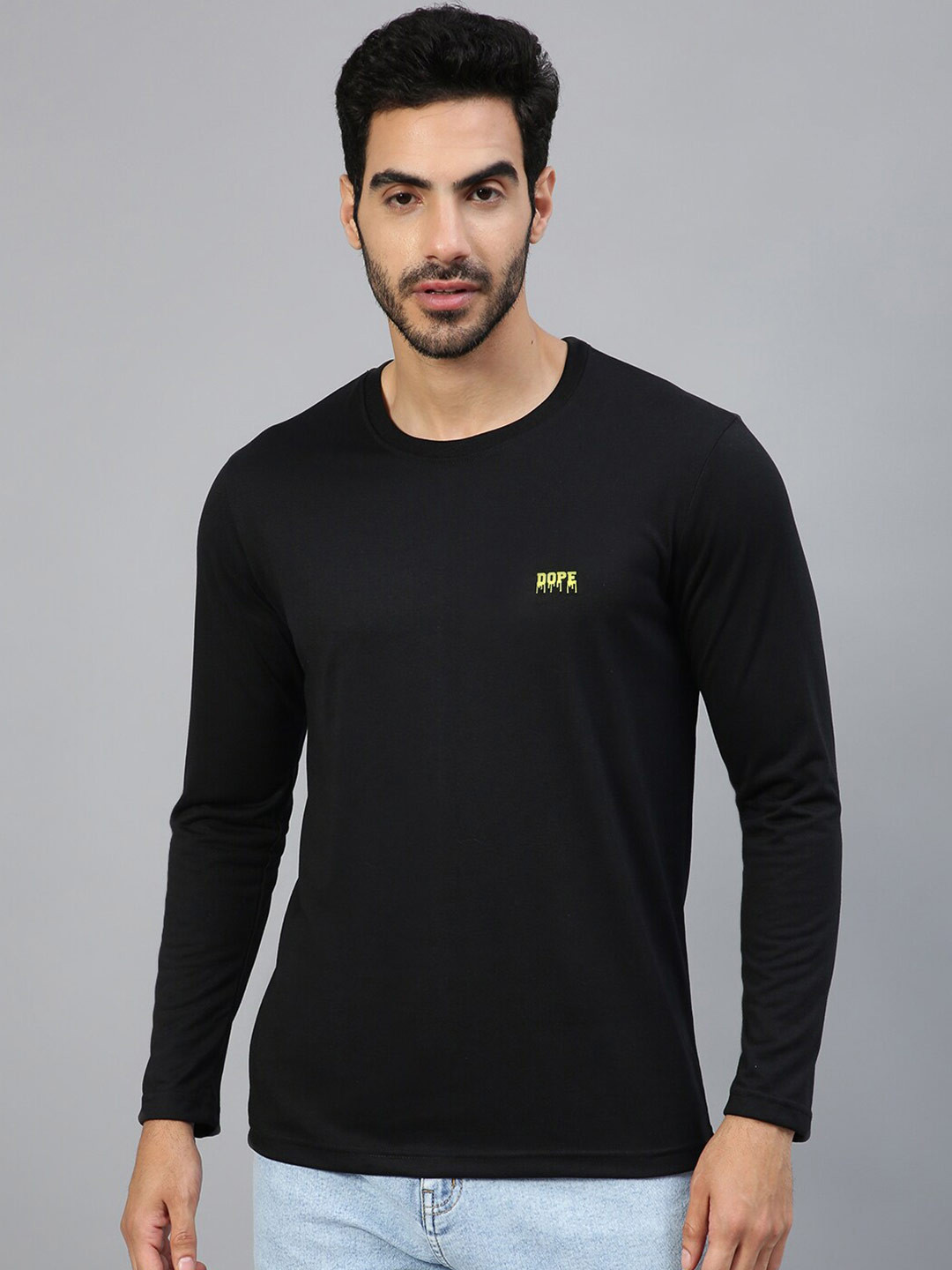 

FTX Men Black Applique T-shirt