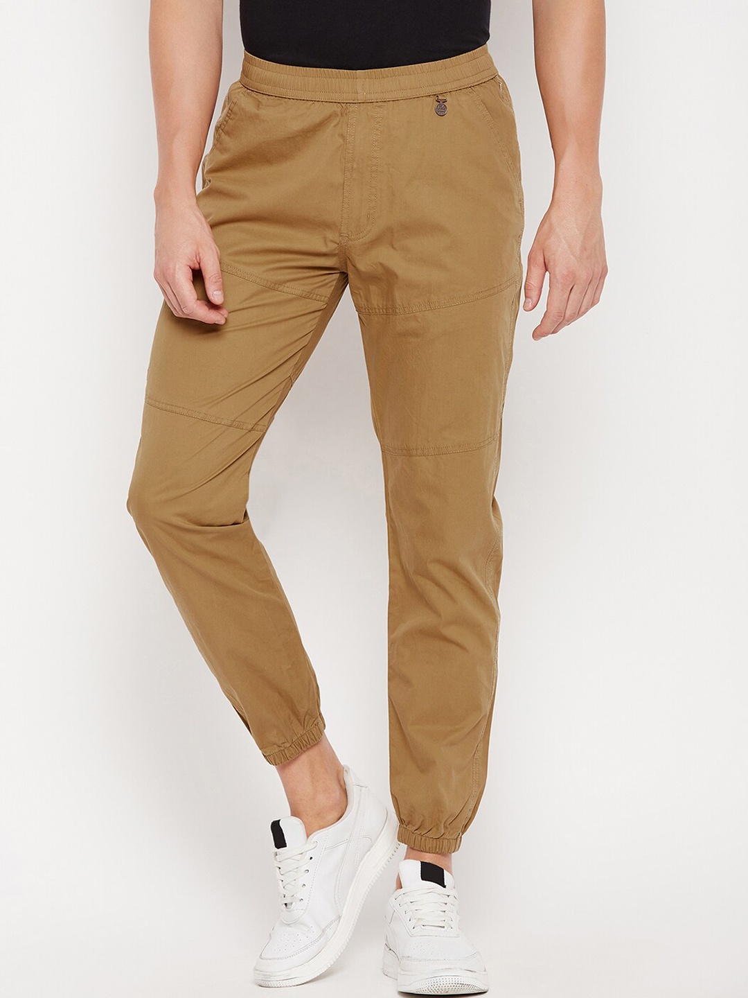 

Okane Men Cotton Mid-Rise Joggers, Tan