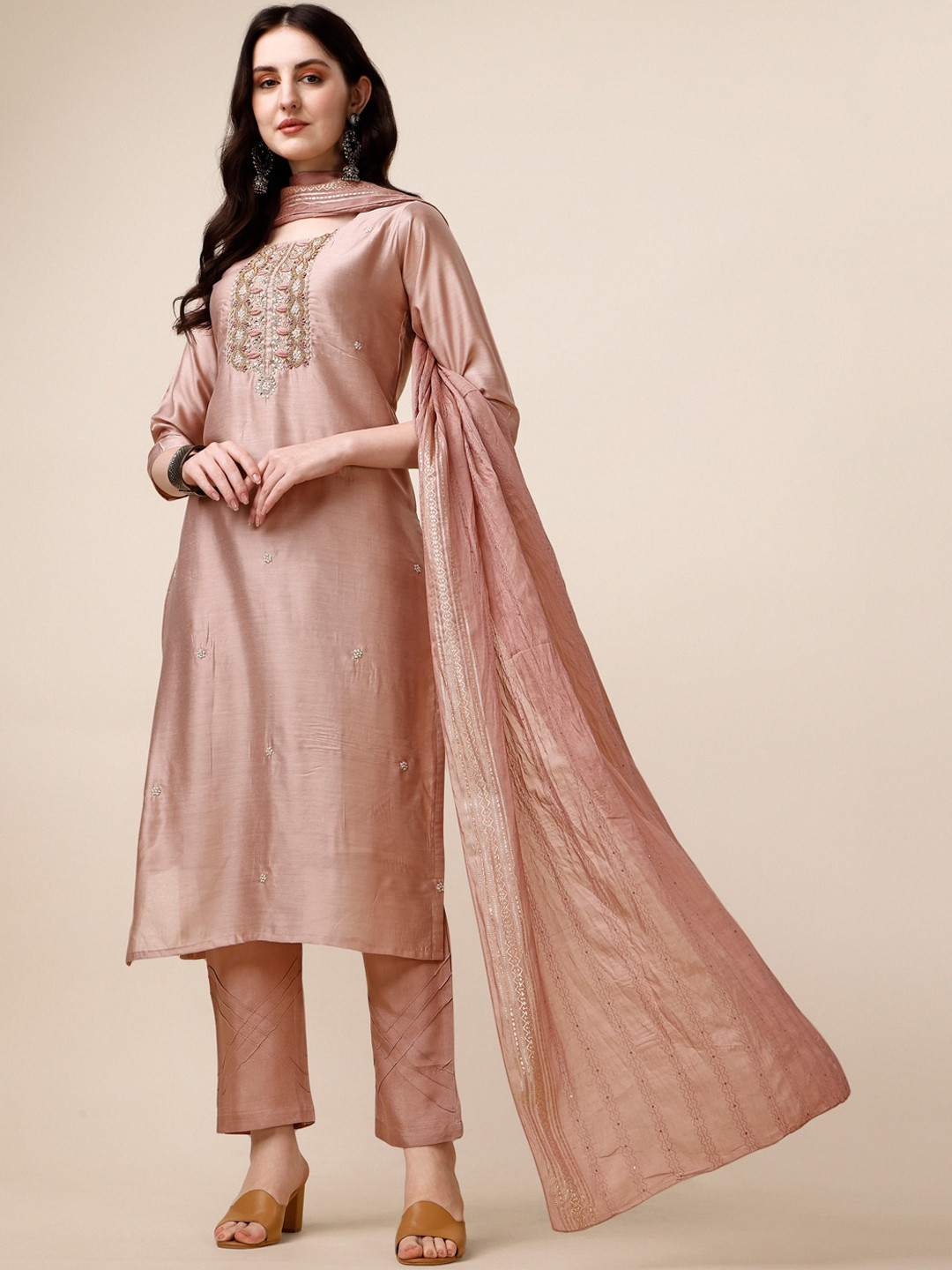 

Berrylicious Ethnic Motifs Embroidered Sequins Kurta With Trousers & Dupatta, Pink