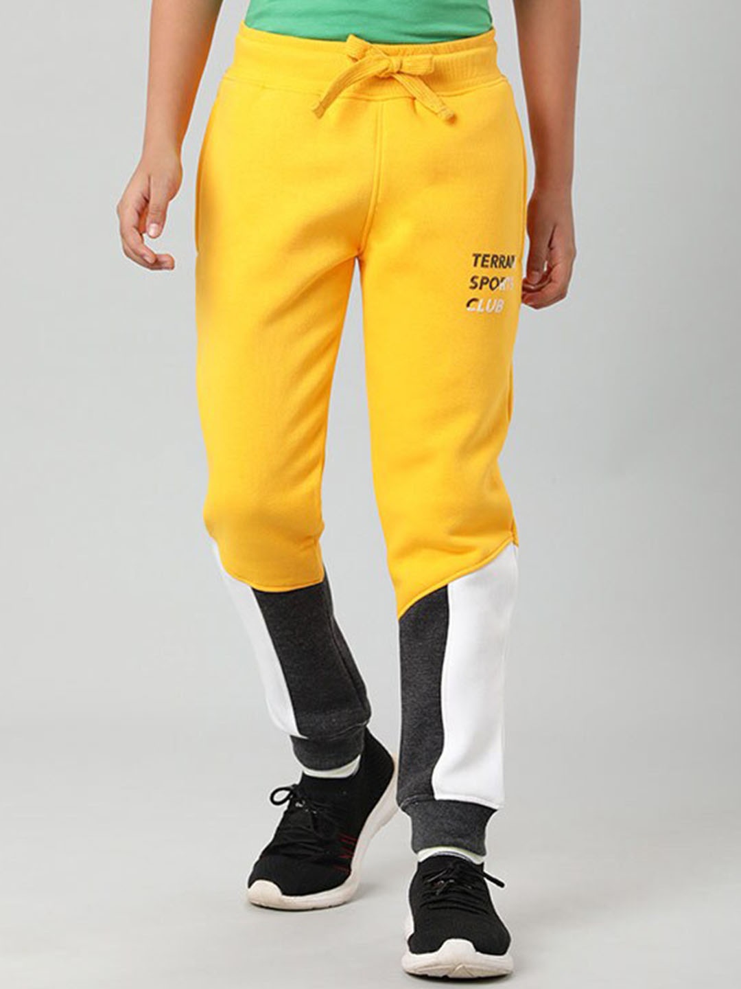 

Indian Terrain Boys Colourblocked Mid-Rise Cotton Joggers, Yellow