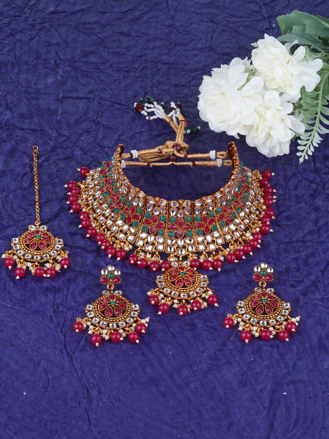 

Matushri Art Gold-Plated Stone Studded & Beaded Jewellery Set