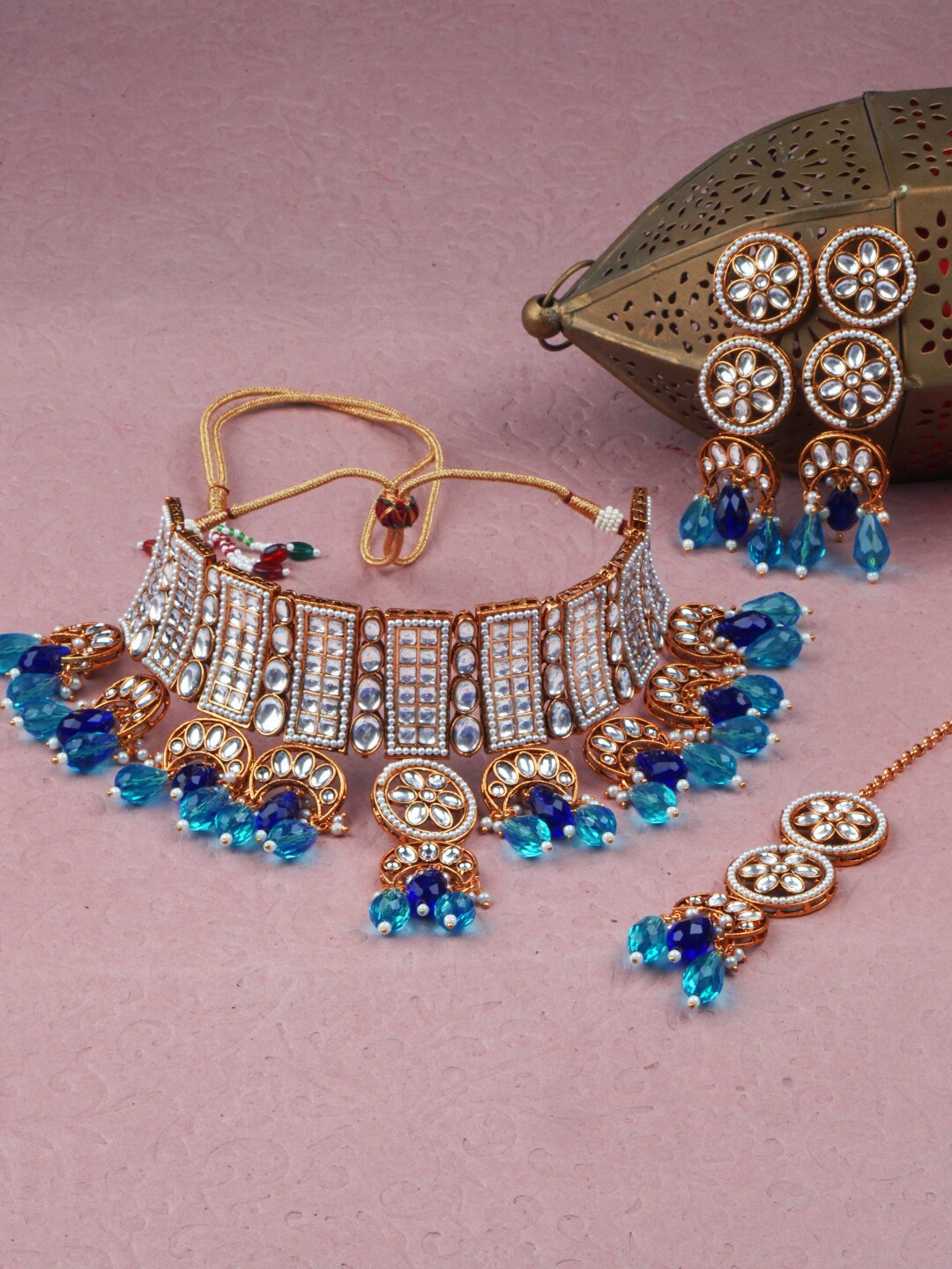 

Matushri Art Gold-Plated Stone-Studded & Beaded Jewellery Set, Silver