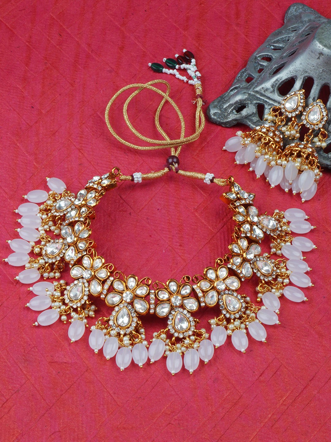 

Matushri Art Gold-Plated Stone Studded & Beaded Jewellery Set