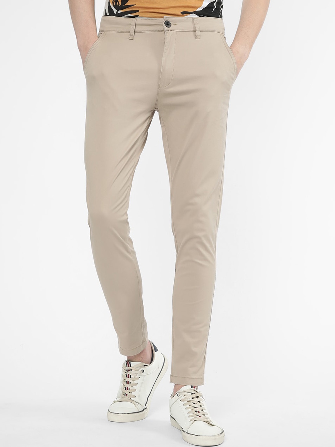 

R&B Men Mid-Rise Trousers, Beige