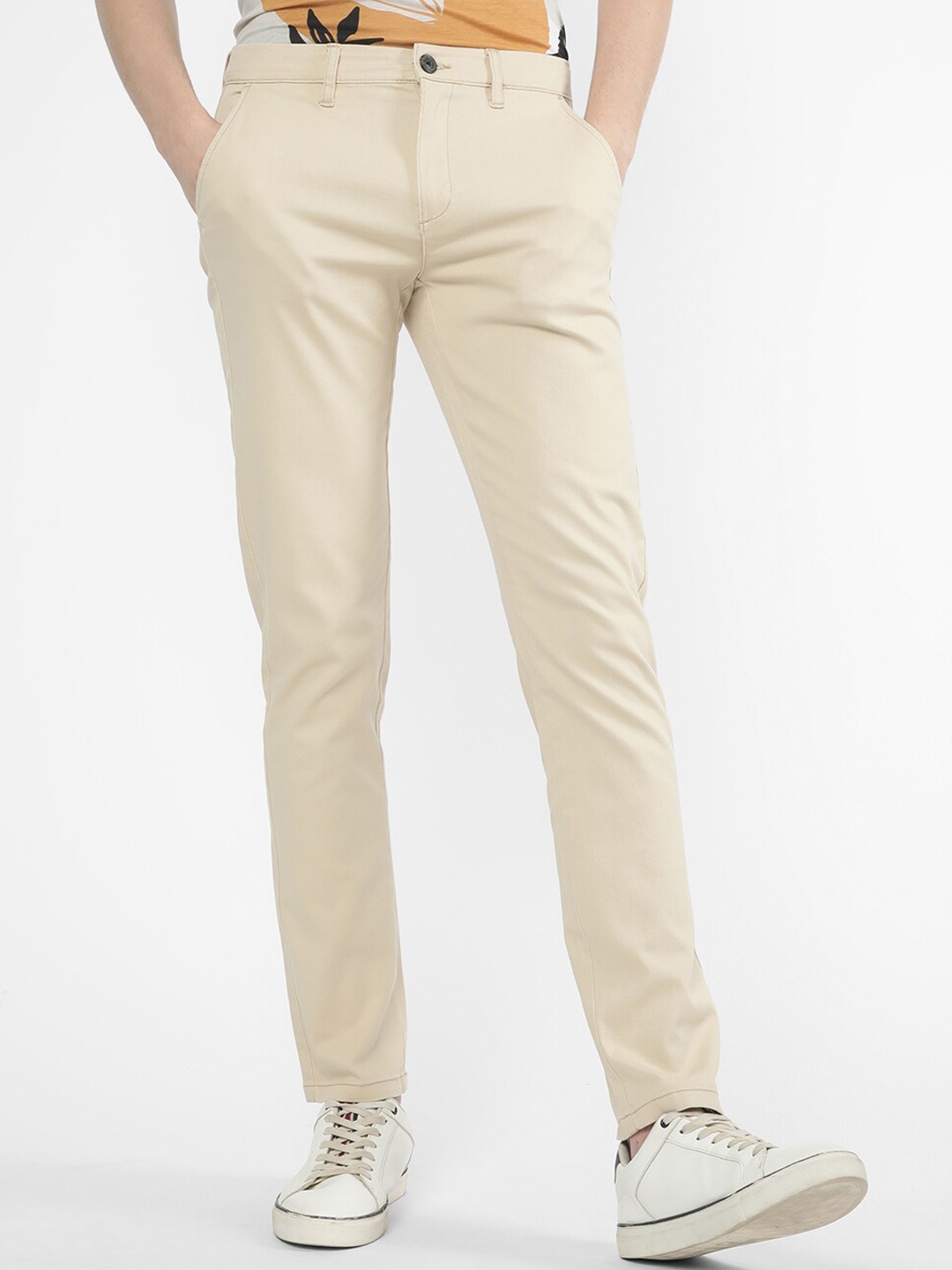 

R&B Men Mid-Rise Trousers, Beige