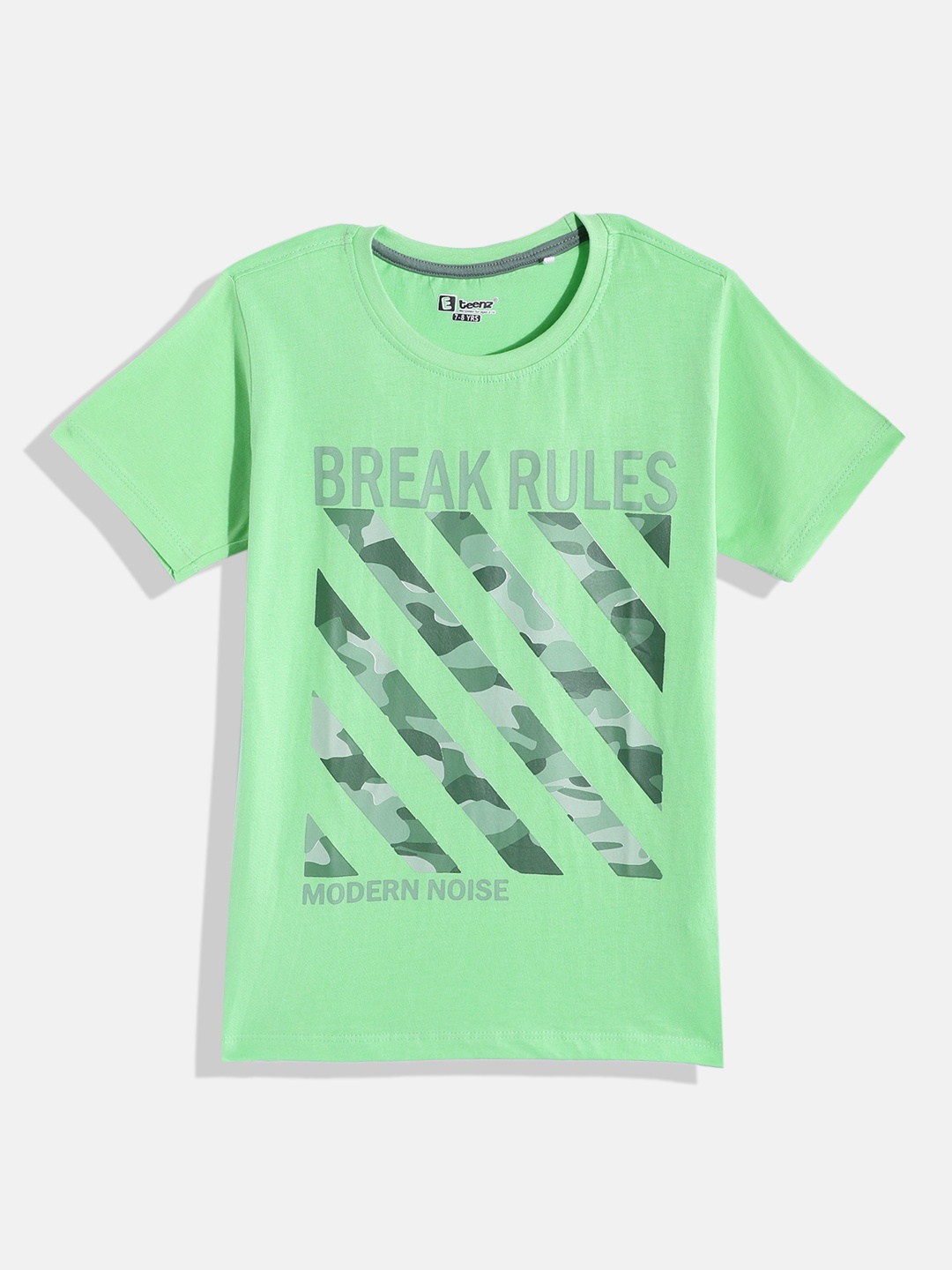 

Eteenz Boys Printed Premium Cotton T-shirt, Green