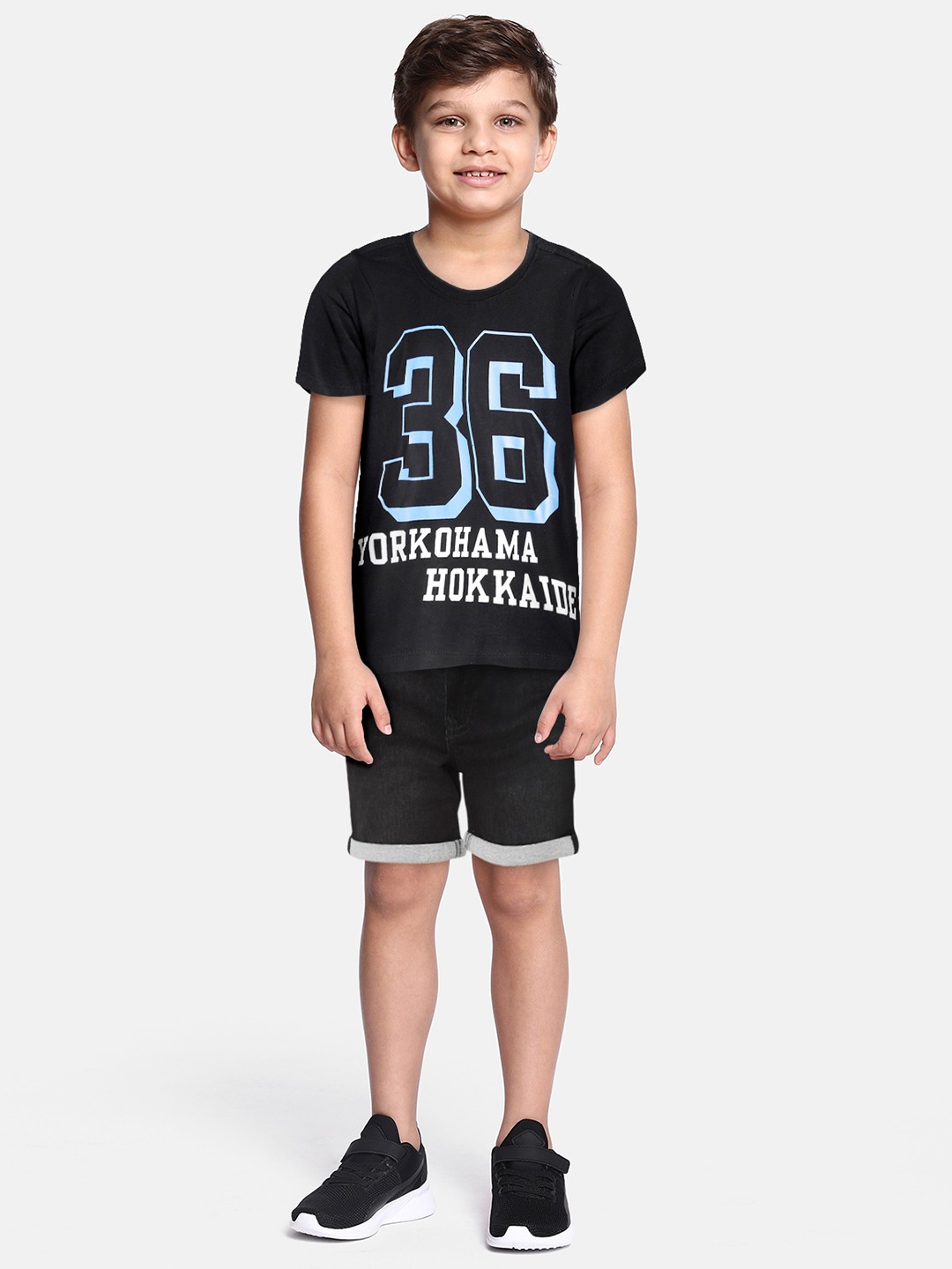 

Eteenz Boys Cotton Typography Printed T-shirt, Black