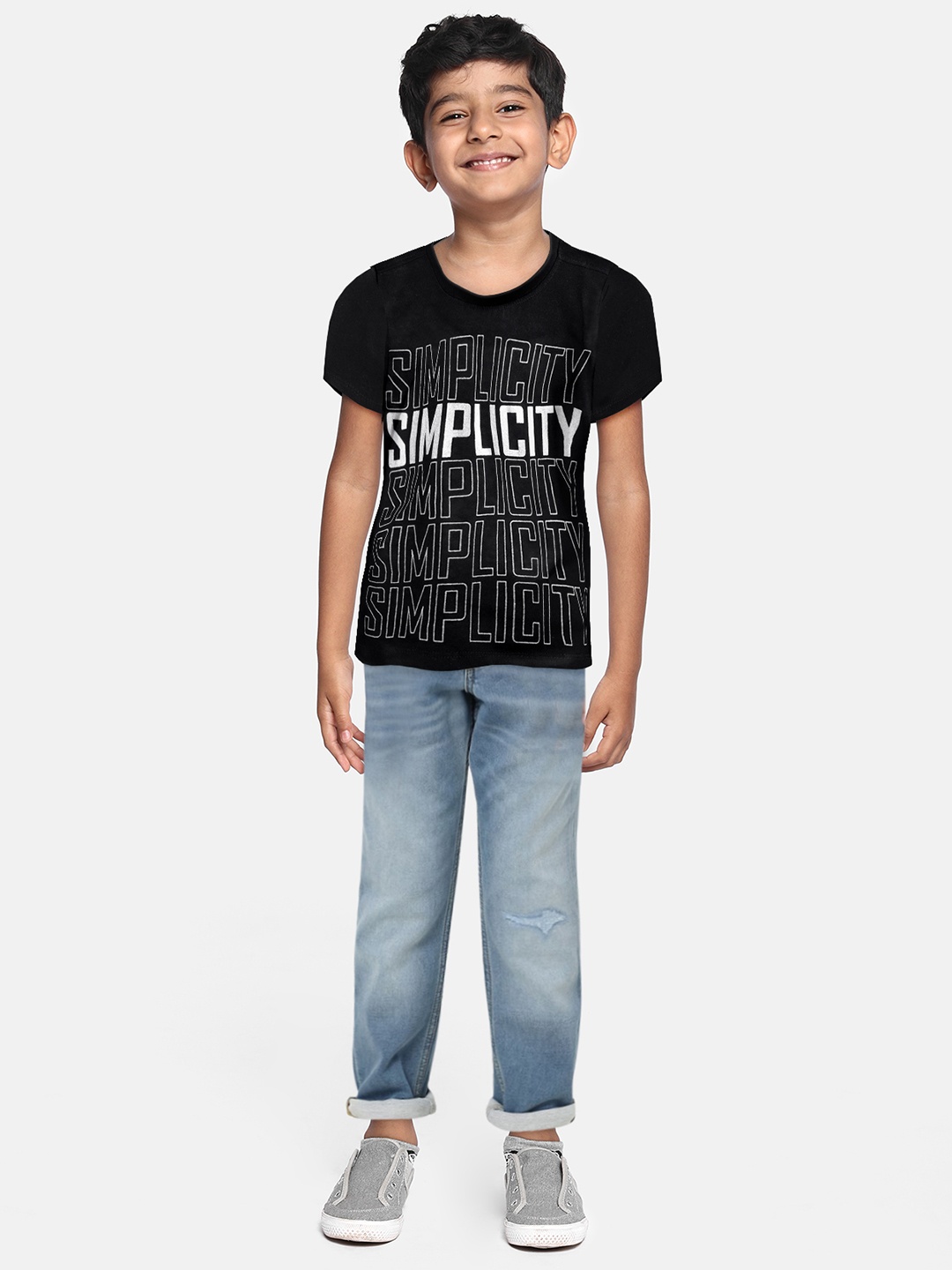 

Eteenz Boys Cotton Typography Printed T-shirt, Black