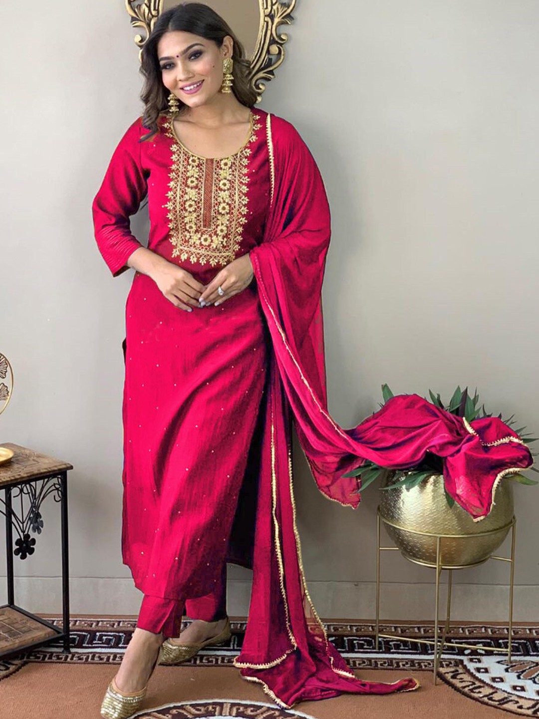 

KALINI Ethnic Motifs Embroidered Regular Thread Work Kurta With Trousers & Dupatta, Pink
