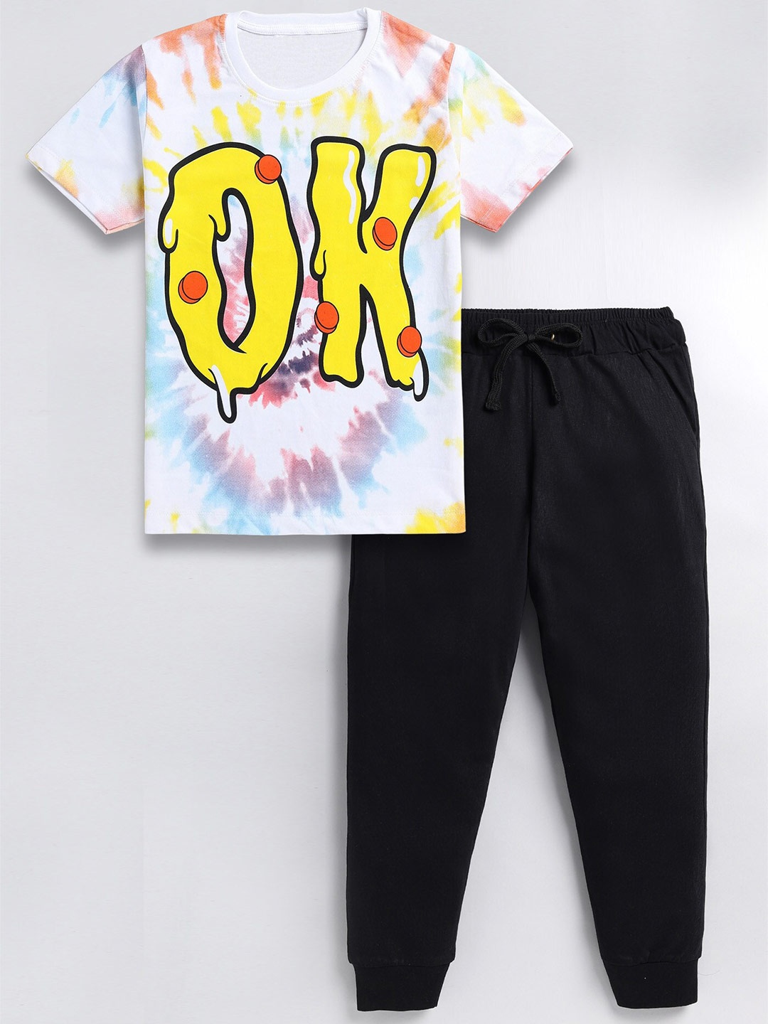 

BAESD Boys Black & White Printed T-shirt with Trousers