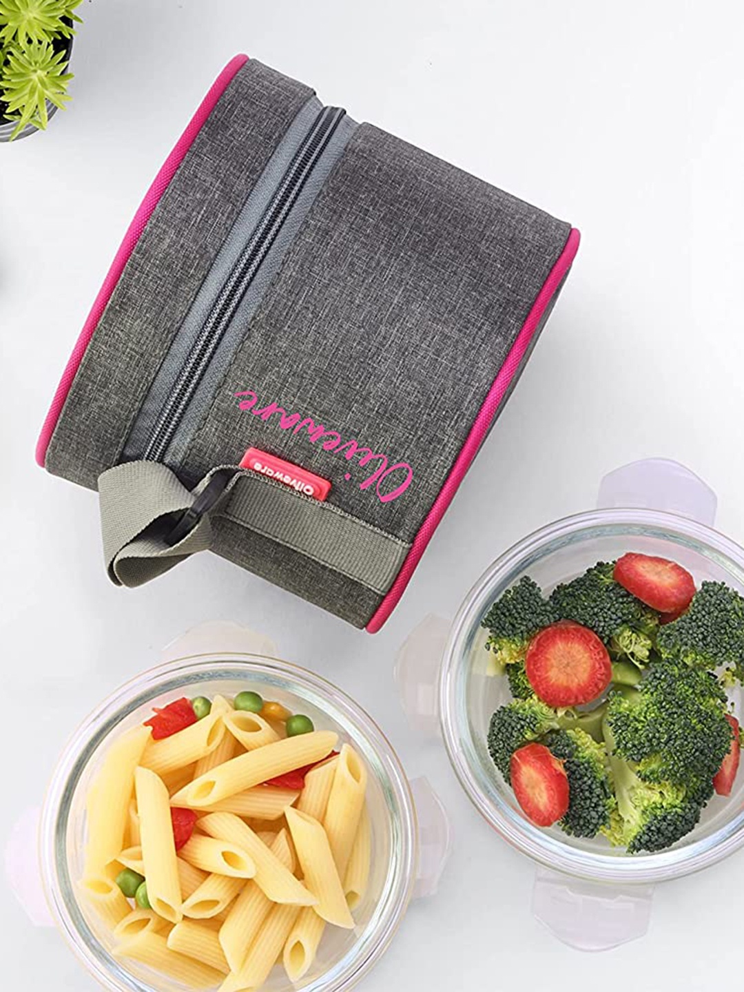 

SOPL-OLIVEWARE Transparent & Pink 2 Pieces Freezer Safe Lunch Boxes With Lunch Bag