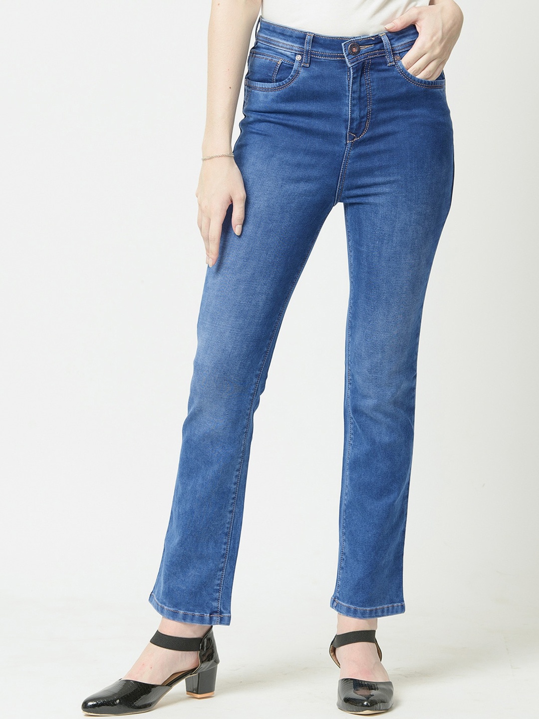 

urSense Women Slim Fit Light Fade Stretchable Jeans, Blue