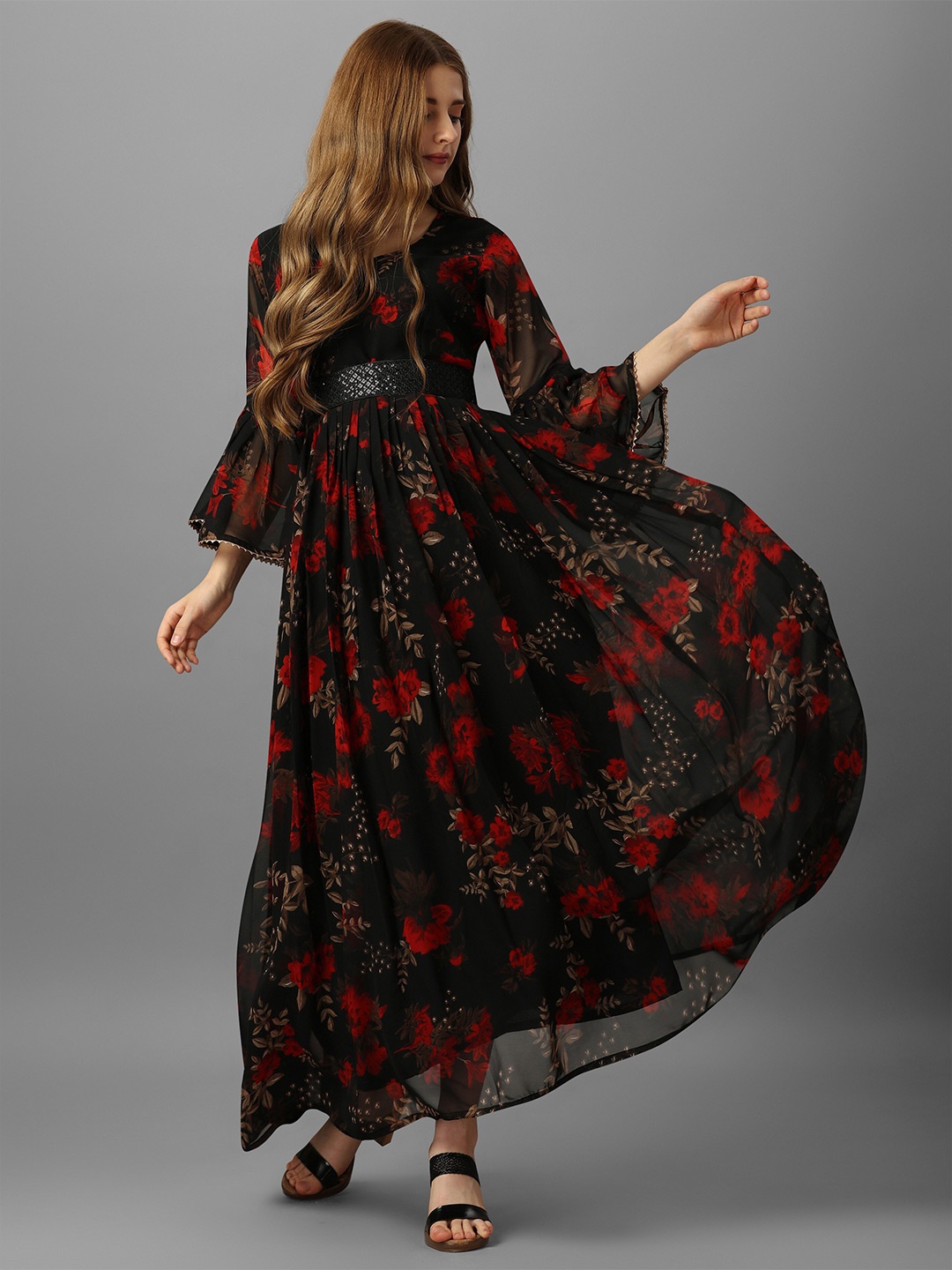 

ASPORA Black Floral Print Bell Sleeve Georgette Maxi Dress