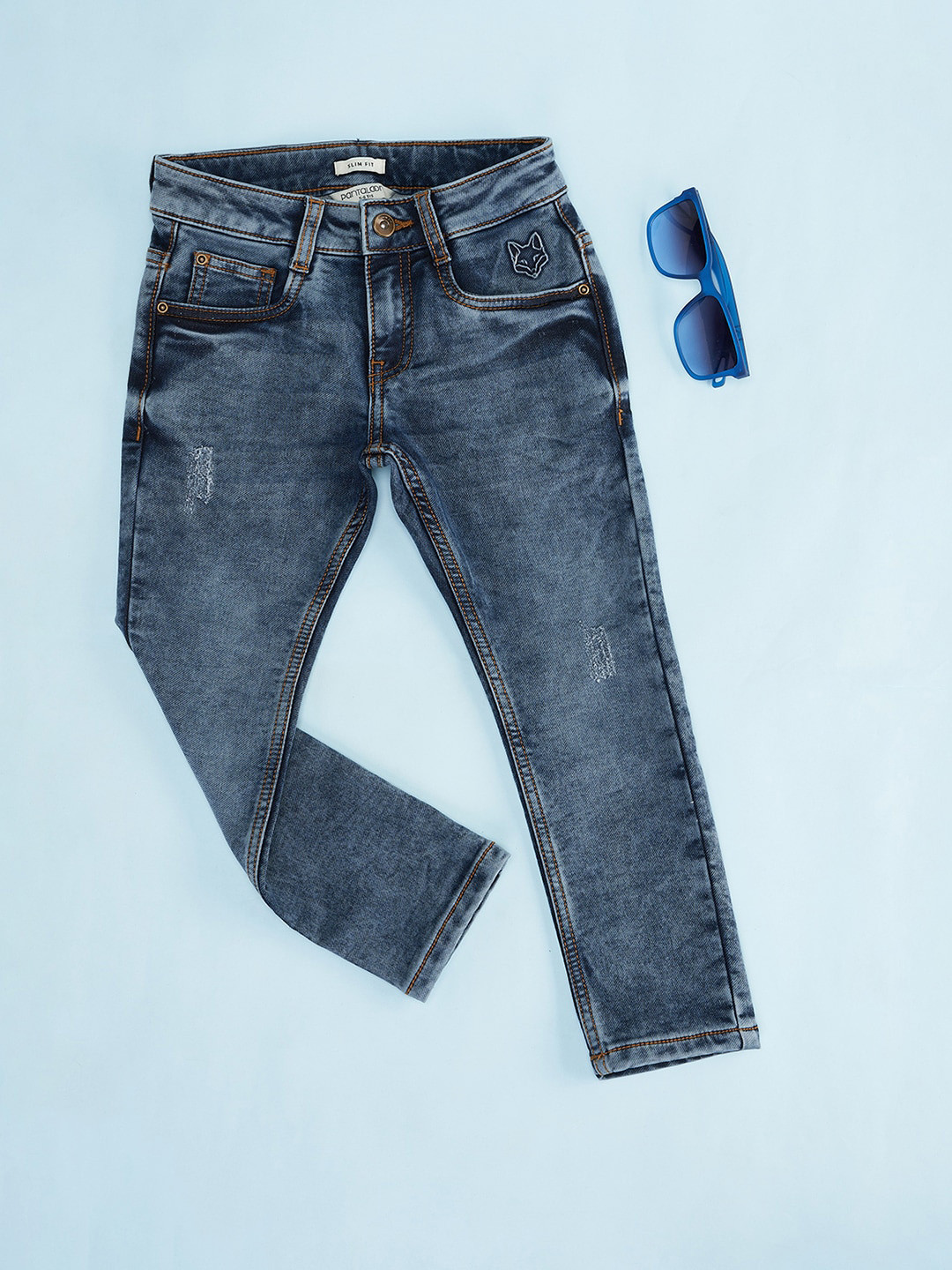 

Pantaloons Junior Boys Low Distress Light Fade Stretchable Jeans, Blue