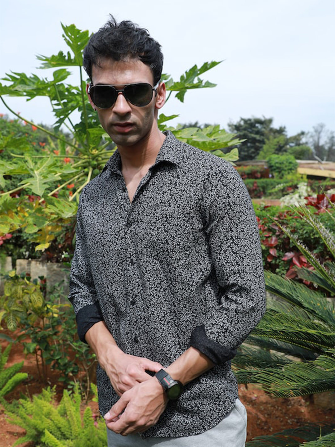

POE Smart Slim Fit Floral Printed Pure Cotton Casual Shirt, Black