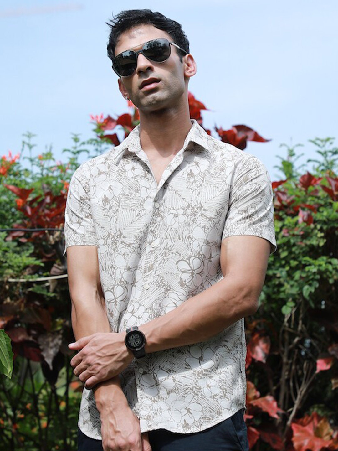 

POE Smart Slim Fit Floral Printed Casual Shirt, Beige