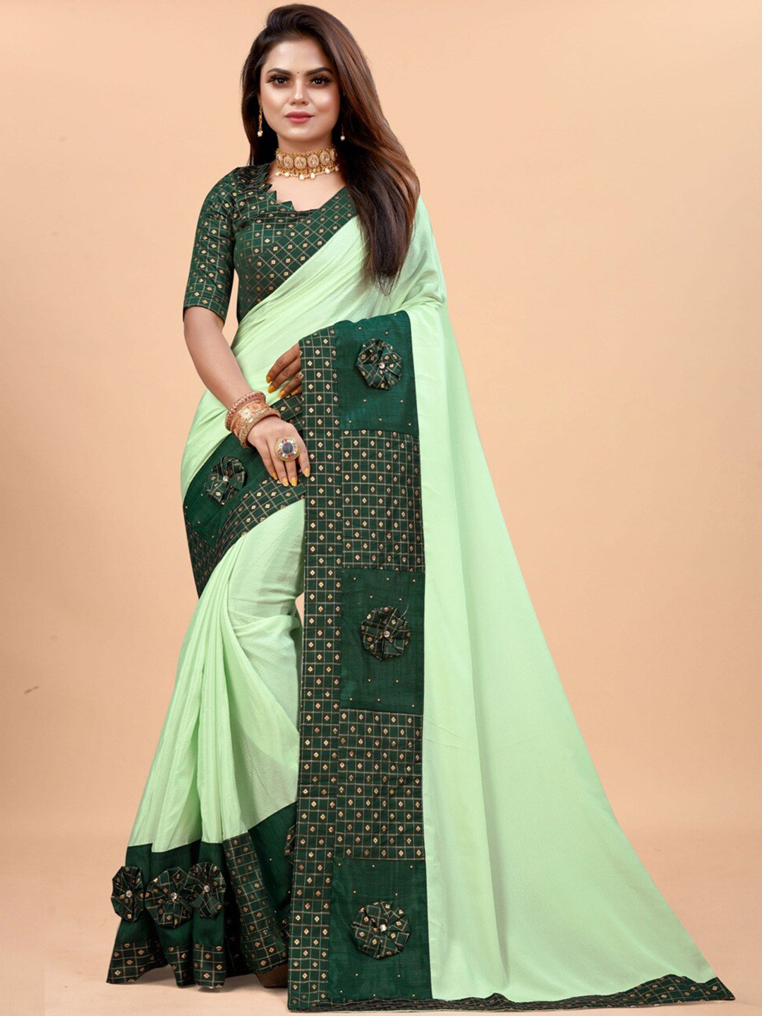 

AVANTIKA FASHION Zari Banarasi Saree, Lime green