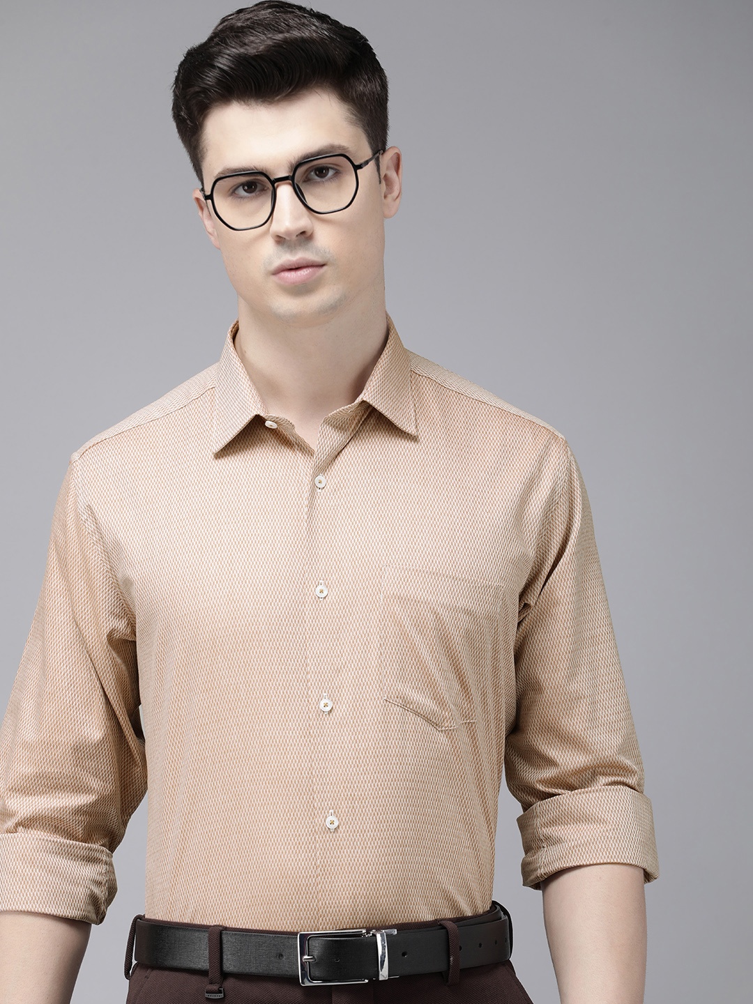 

Van Heusen Textured Custom Pure Cotton Formal Shirt, Brown