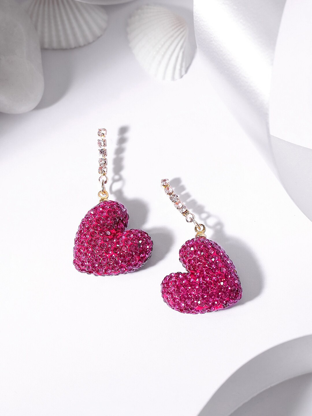 

Rubans Voguish Gold Plated Heart Shaped Drop Earrings