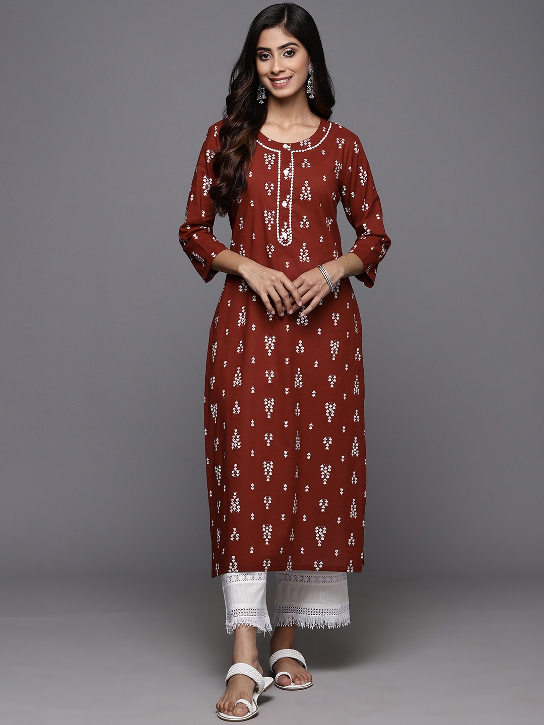 

Varanga Women Floral Printed Thread Work Block Print Pure Cotton Kurta, Rust