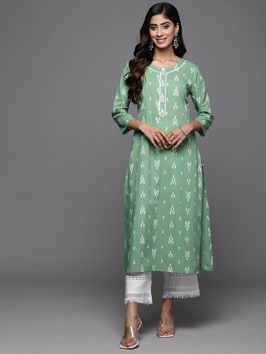 

Varanga Women Floral Printed Thread Work Block Print Pure Cotton Kurta, Green