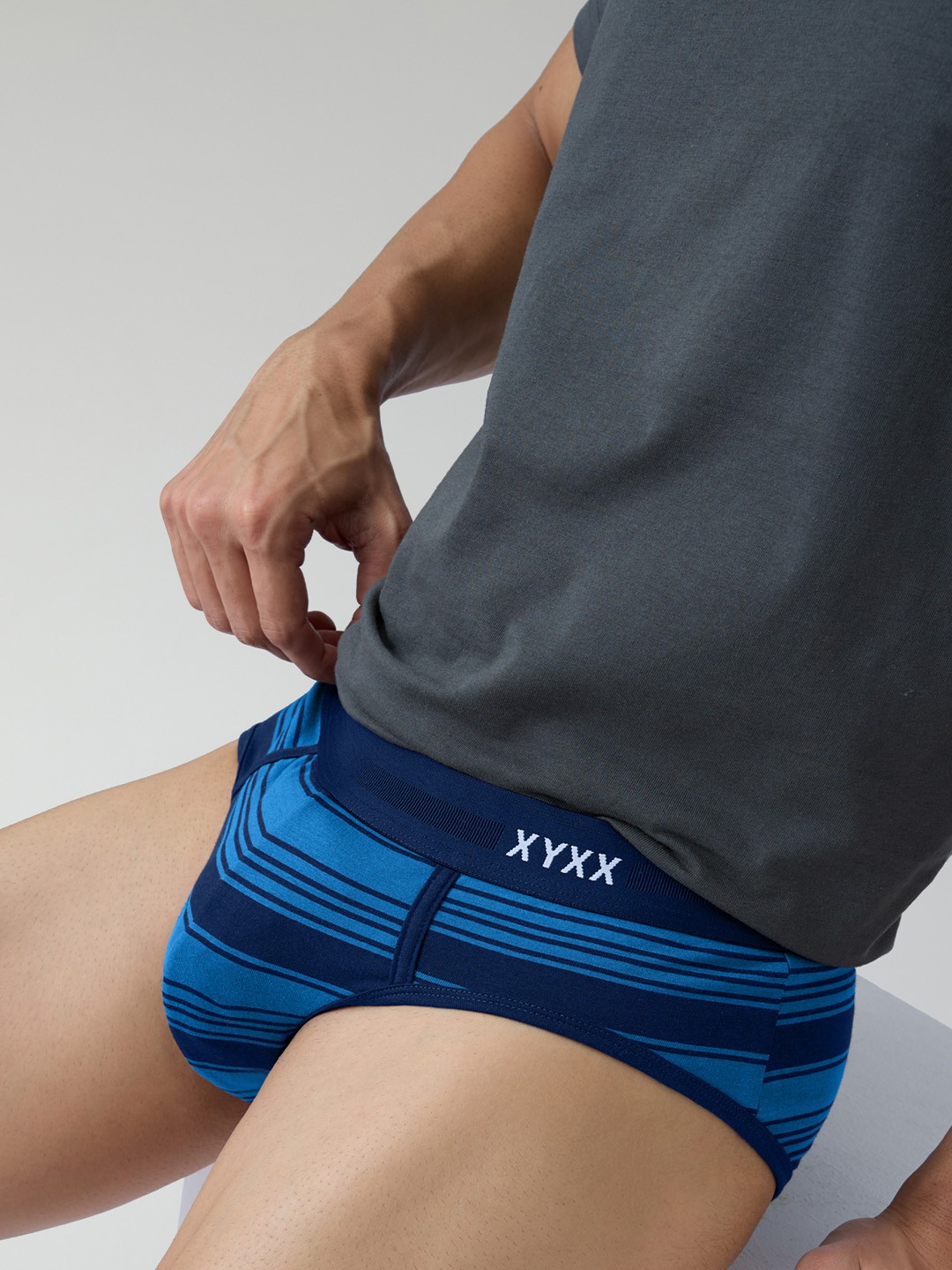 

XYXX Men Striped Cotton Basic Briefs XYBRF144, Blue