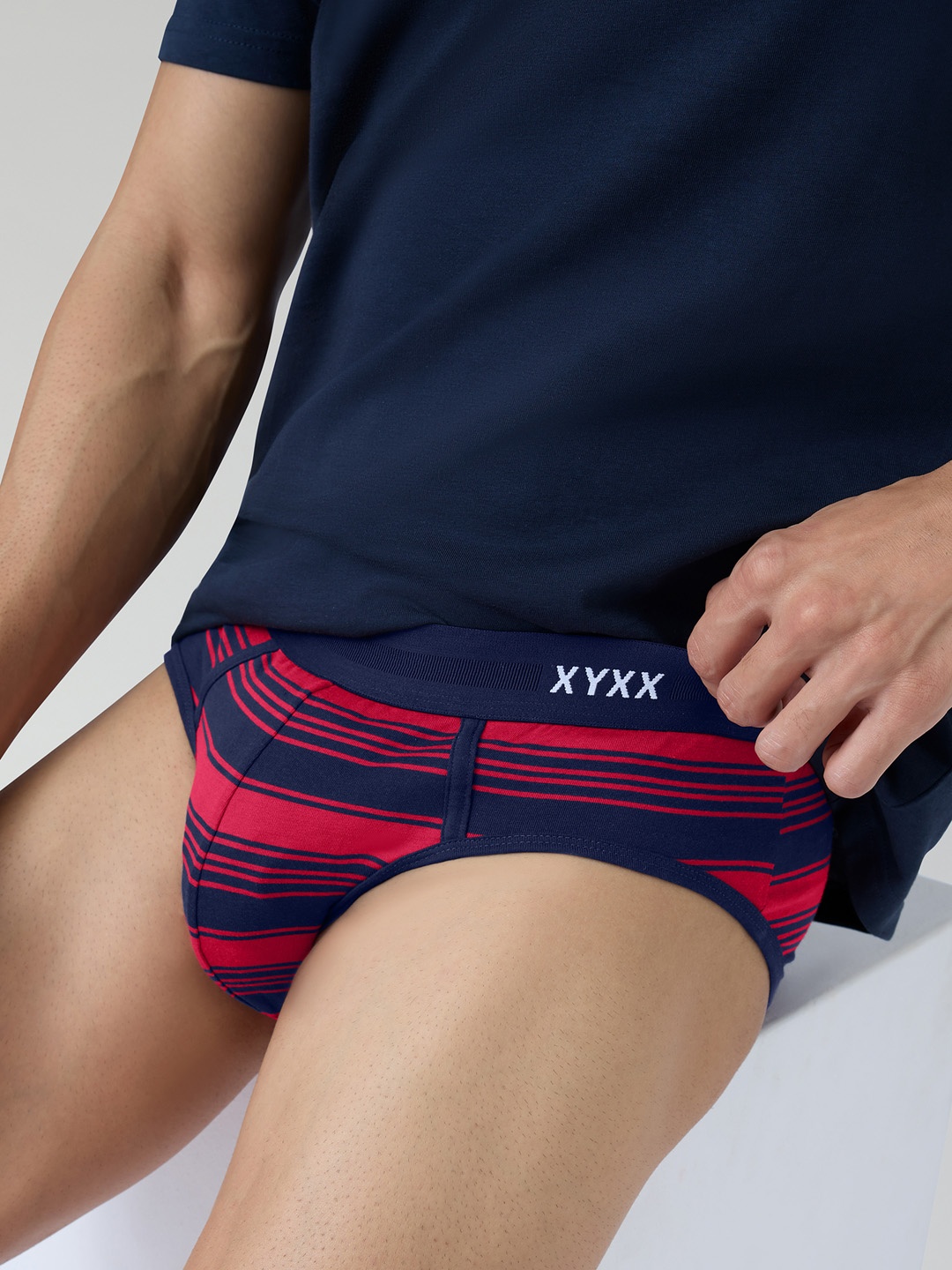 

XYXX Men Striped Combed Cotton Basic Briefs XYBRF143, Red