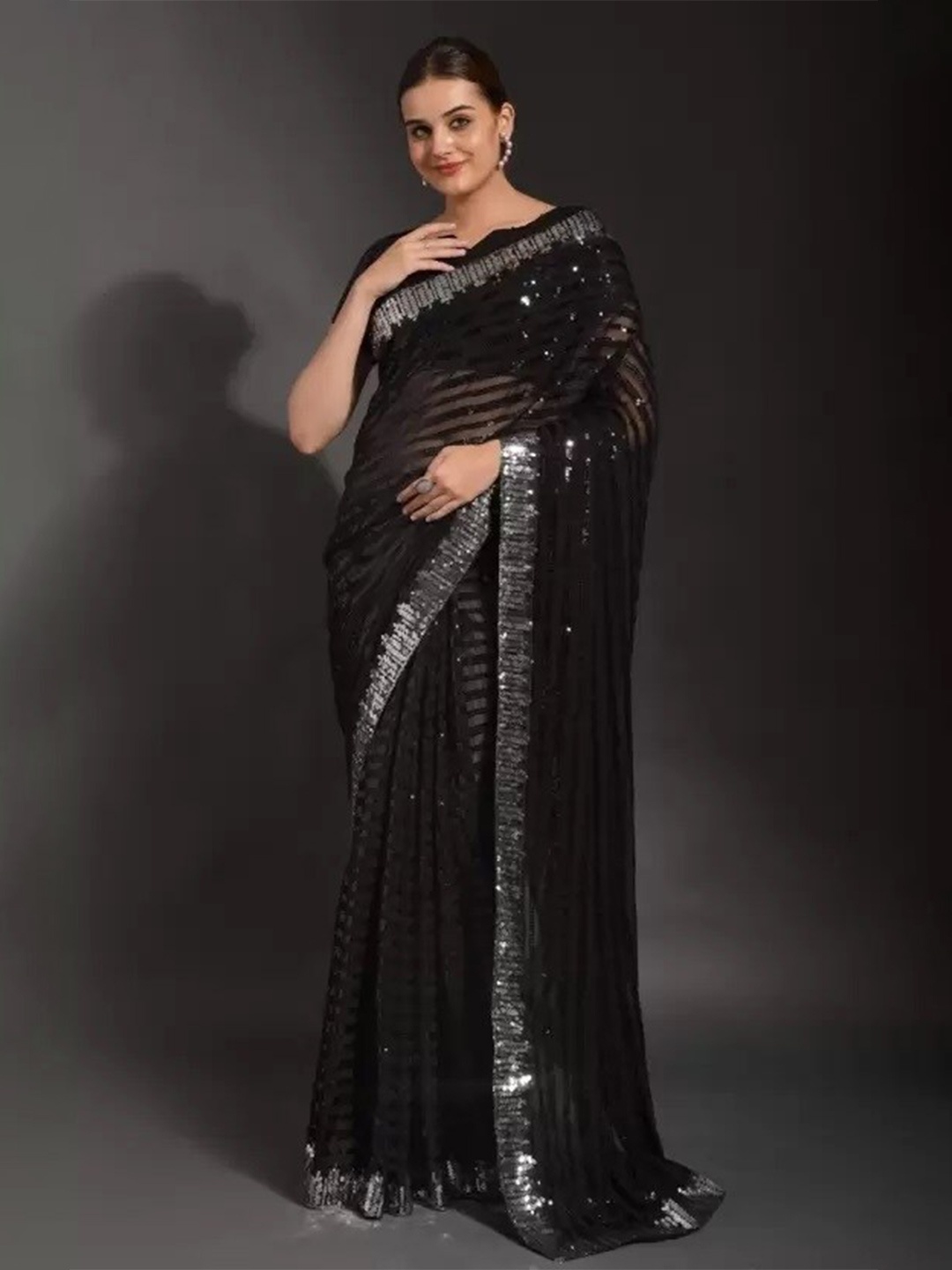 

Kedar Fab Embellished Sequinned Organza Saree, Black