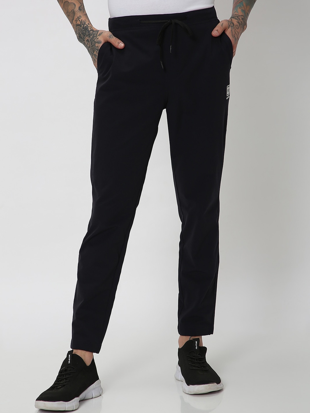 

Mufti Men Low-Rise Flat-Front Plain Joggers, Navy blue