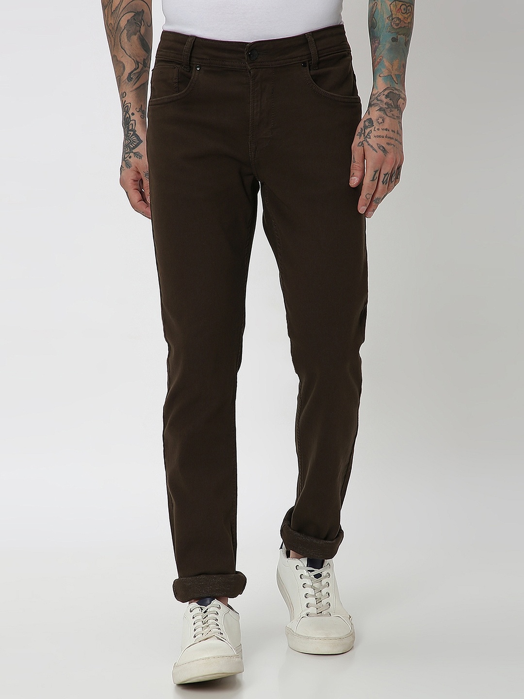 

Mufti Men Mid-Rise Slim Fit Trousers, Green