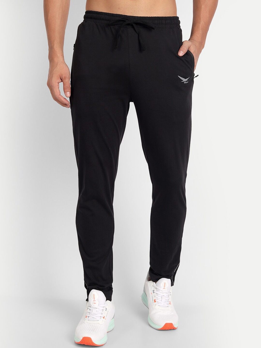 

HiFlyers Men Mid-Rise Cotton Regular-Fit Track Pants, Black