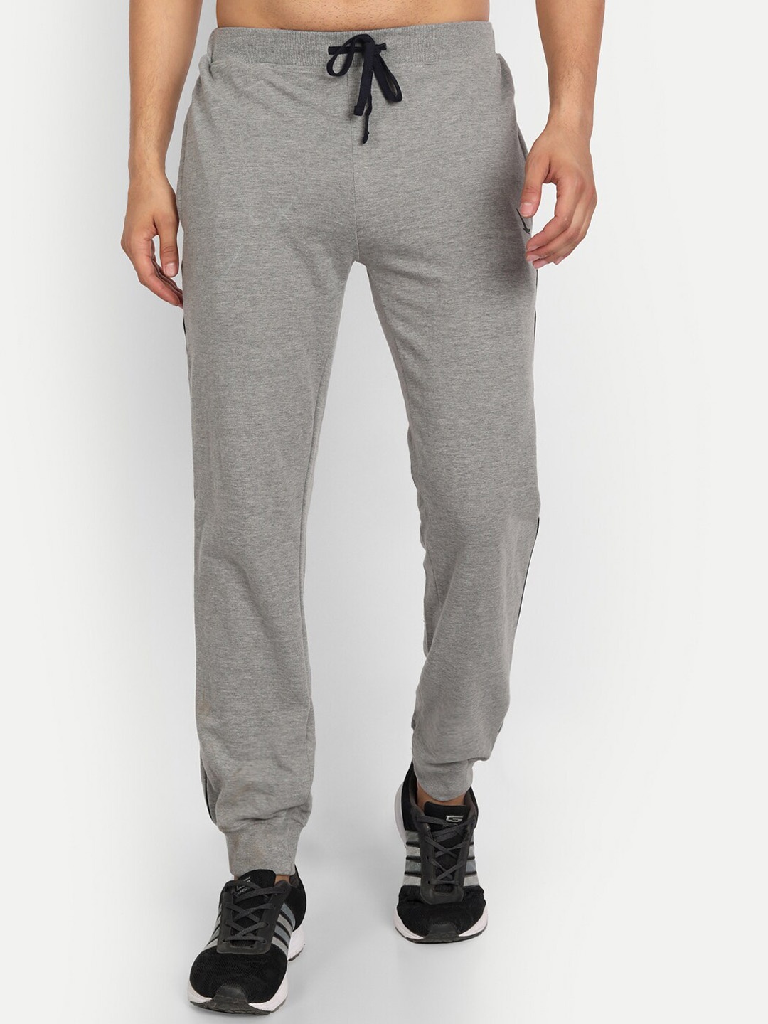 

HiFlyers Men Mid-Rise Regular-Fit Track Pants, Grey melange