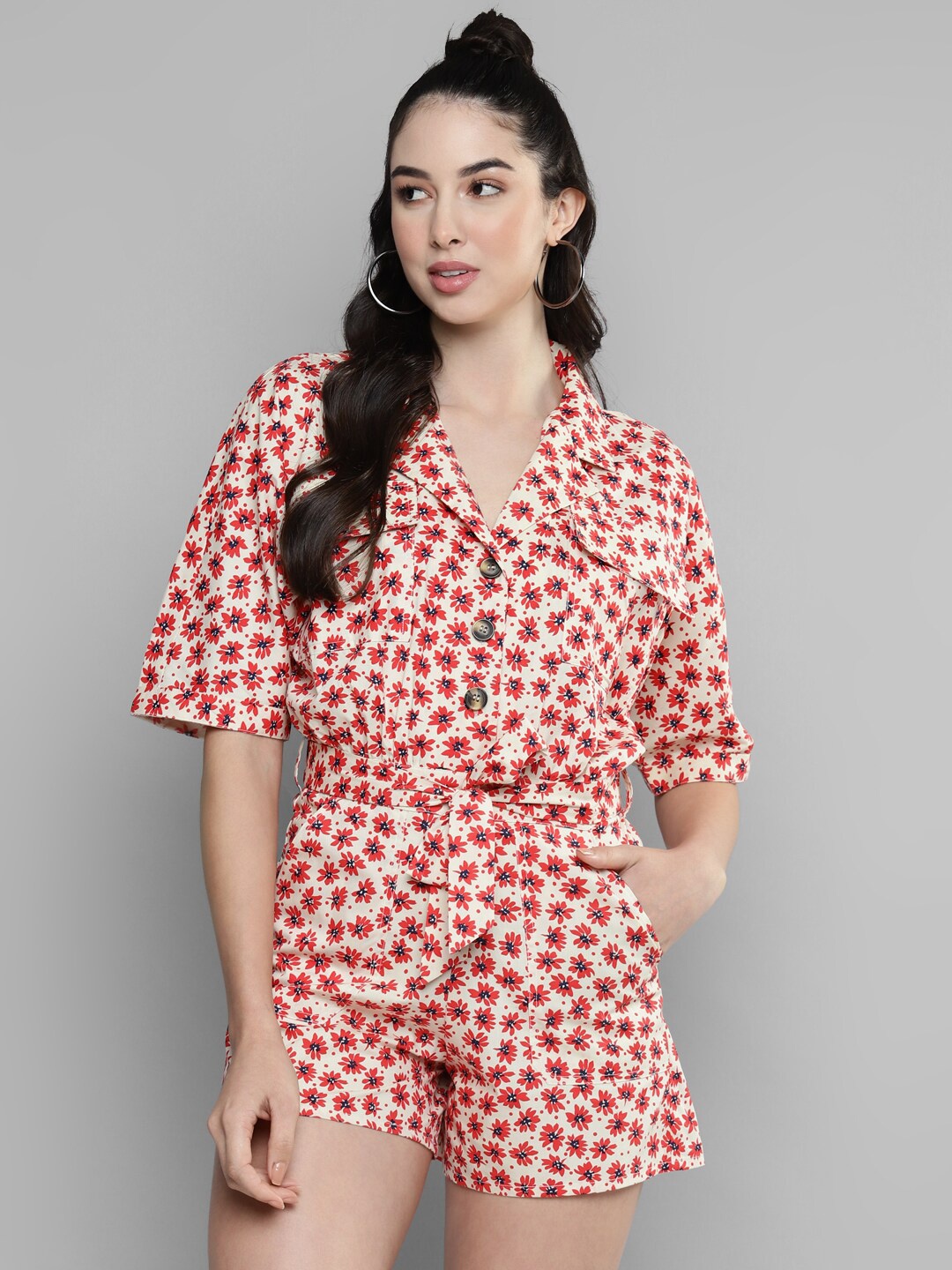 

Kook N Keech White & Red Shirt Collar Printed Jumpsuit