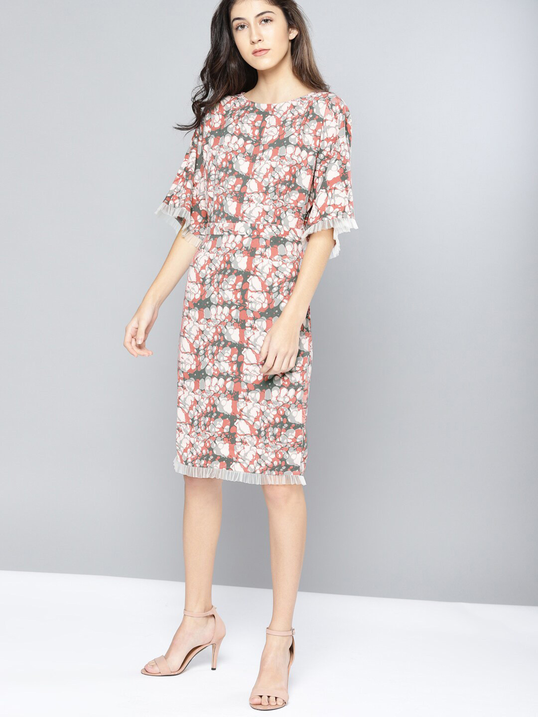 

Mast & Harbour Peach-Coloured Abstract Printed Extended Sleeves Sheath Dress