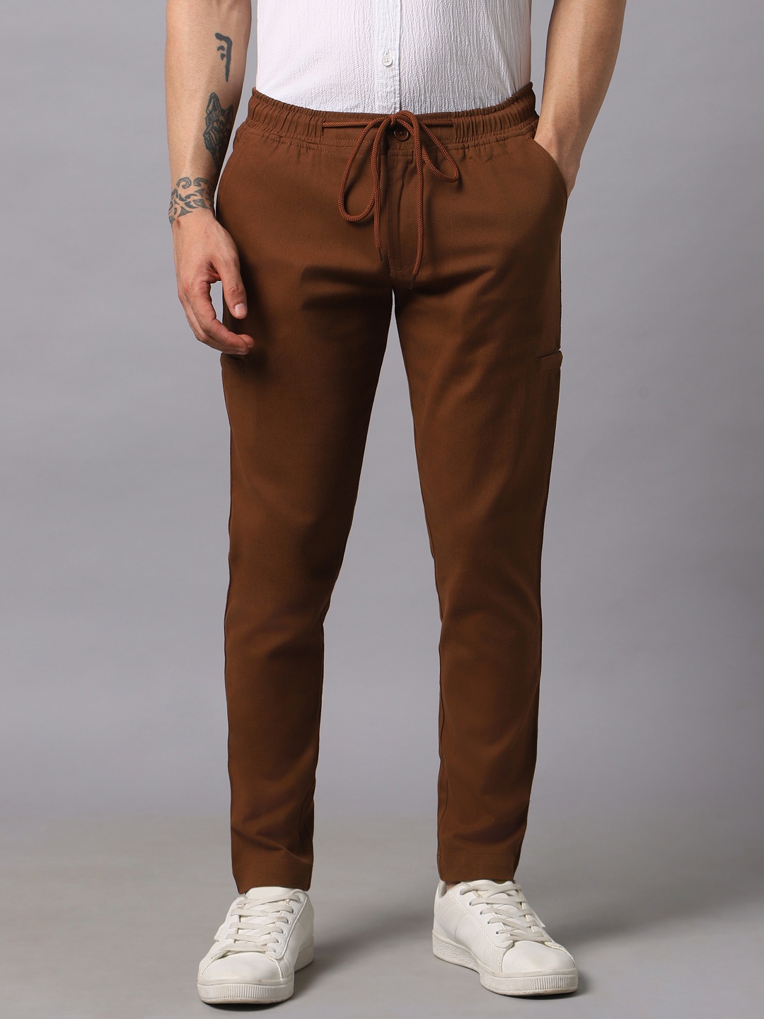 

Hubberholme Men Tapered Fit Cotton Chinos, Brown