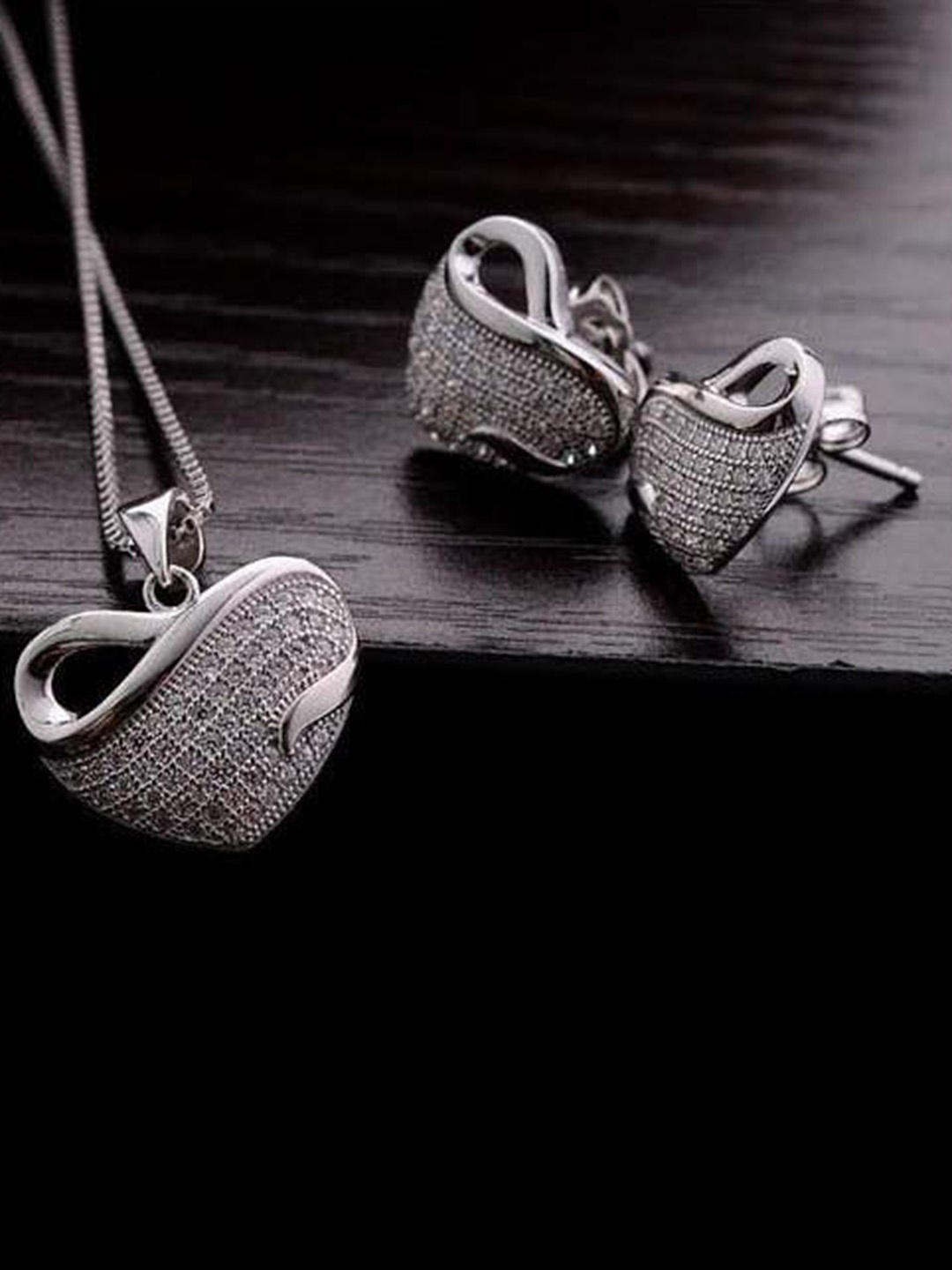 

Crunchy Fashion Rhodium Plated Stone Studded Heart Shaped Jewellery Set, Silver