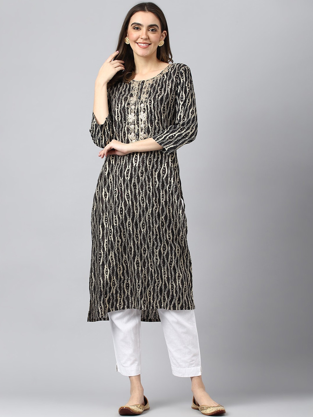 

Ishin Embellished Sequinned Straight Kurta, Black