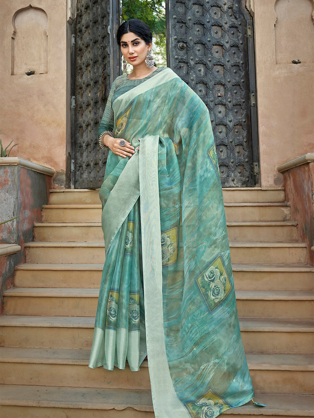 

Triveni Floral Printed Organza Saree, Green
