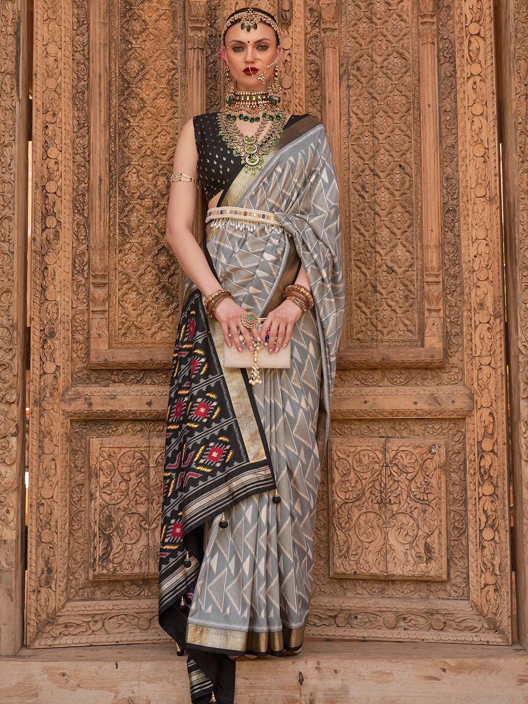 

Anouk Grey & Maroon Zari Geometric Printed Banarasi Saree