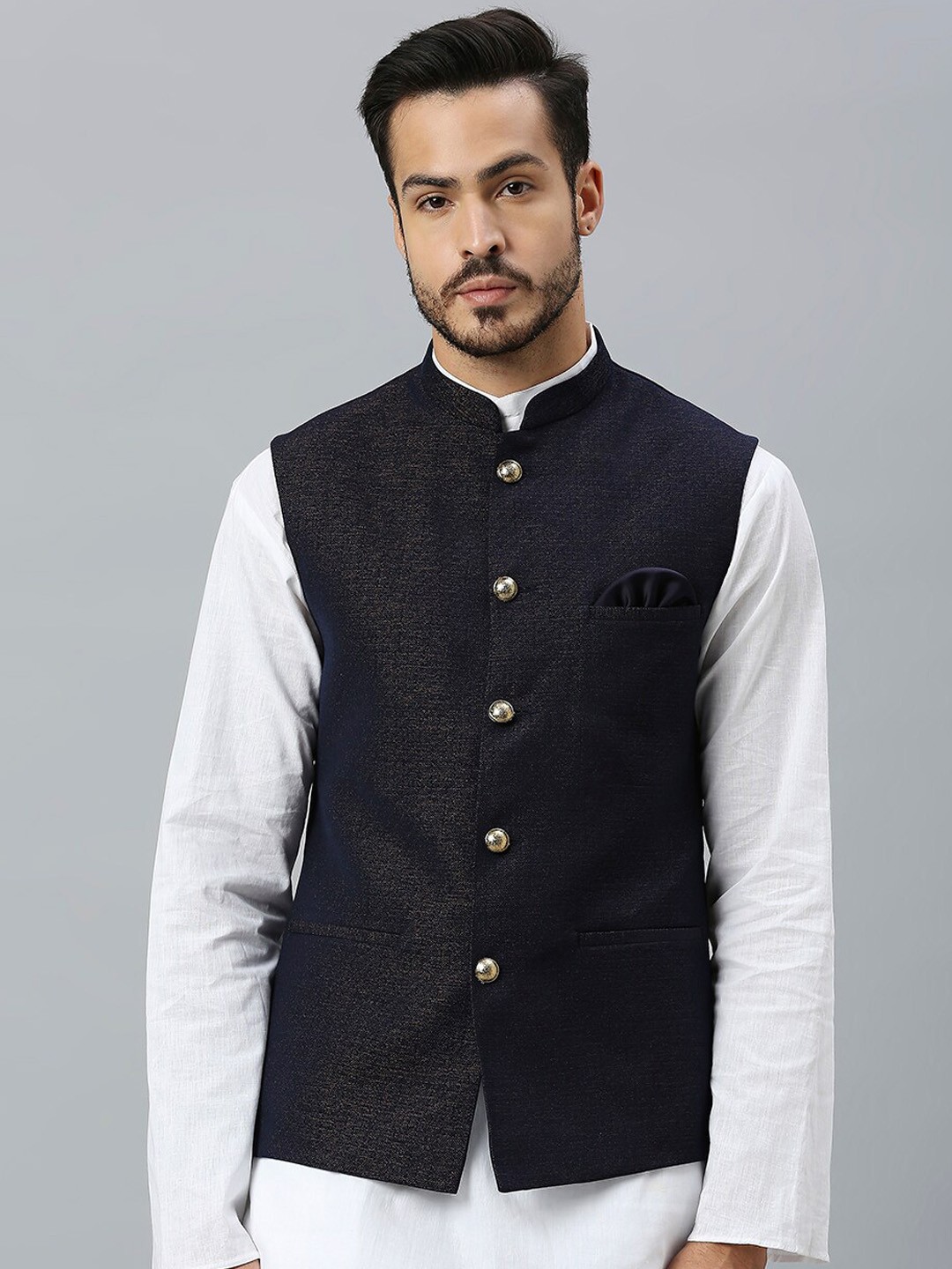 

ESSAS club Sleeveless Mandarin Collar Nehru Jacket, Navy blue