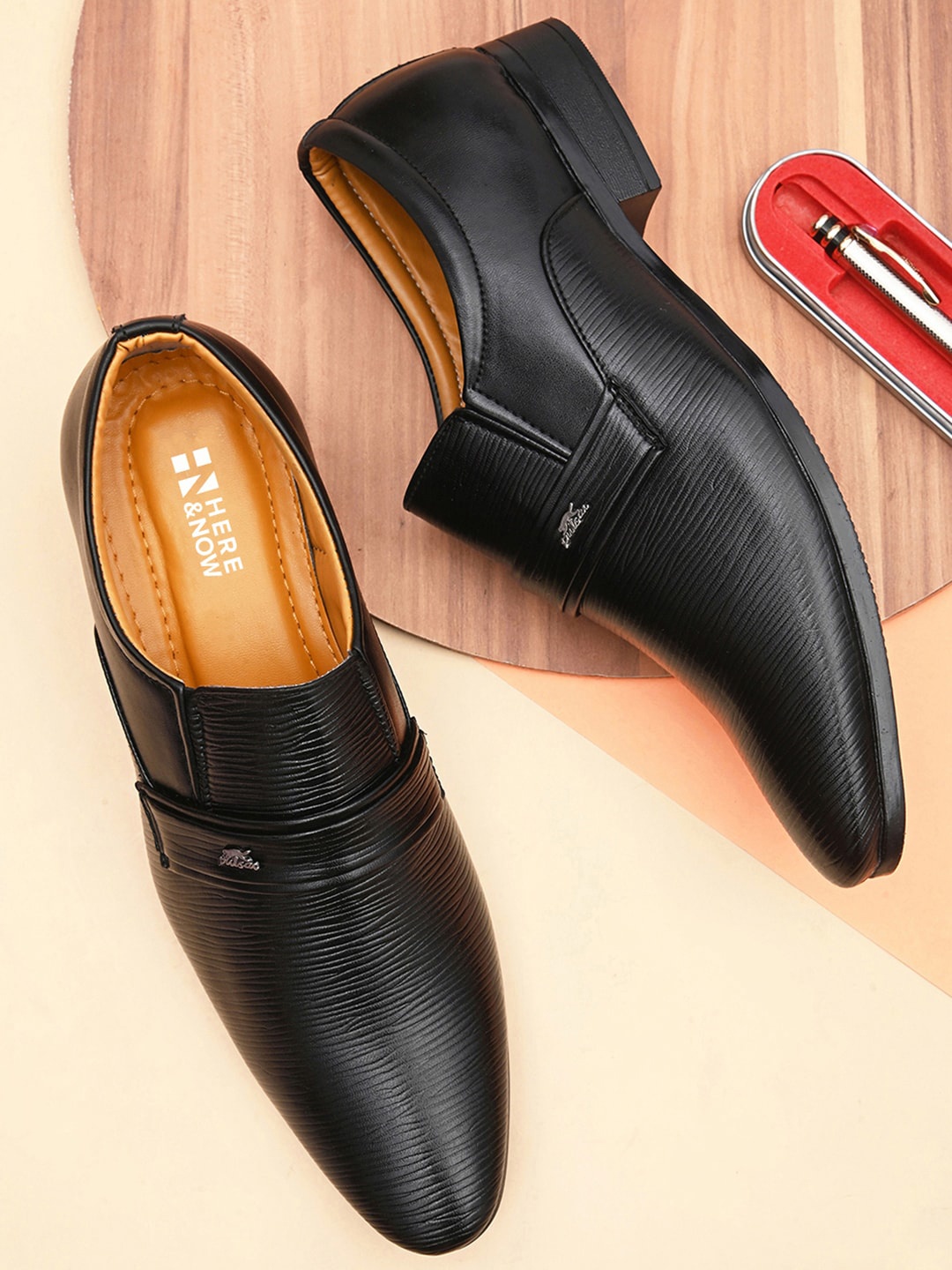 

HERE&NOW Men Black Round Toe Formal Slip-On Shoes