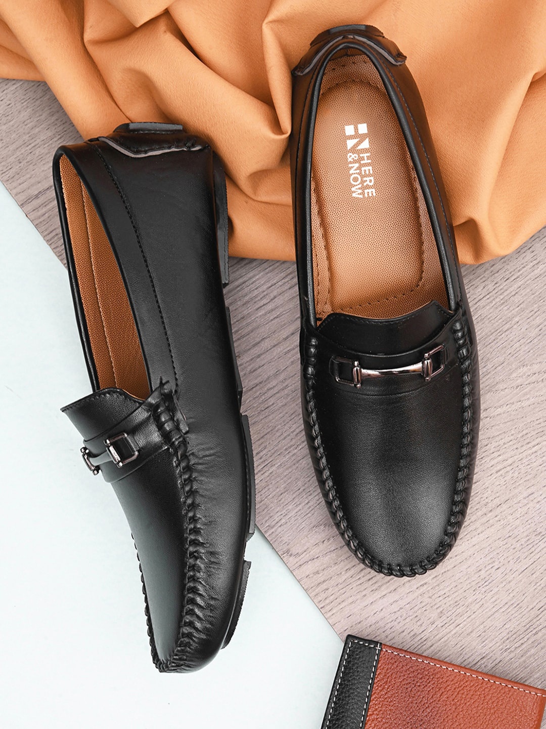 

HERE&NOW Men Black textured Lightweight Loafers