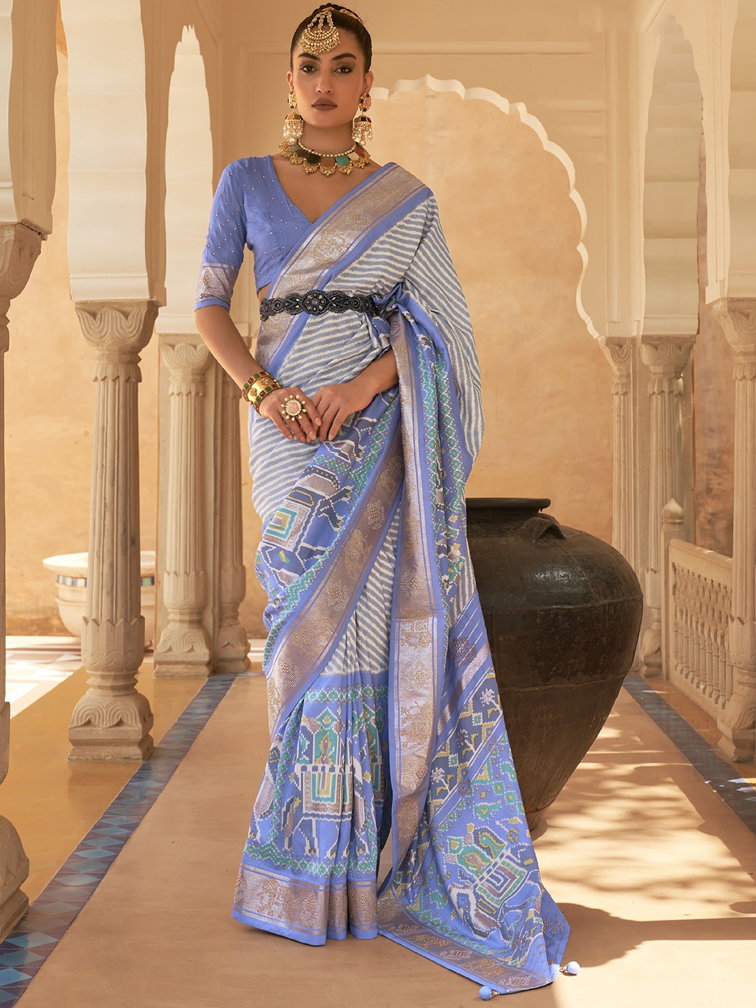 

elora Striped Zari Pure Silk Patola Saree, Blue