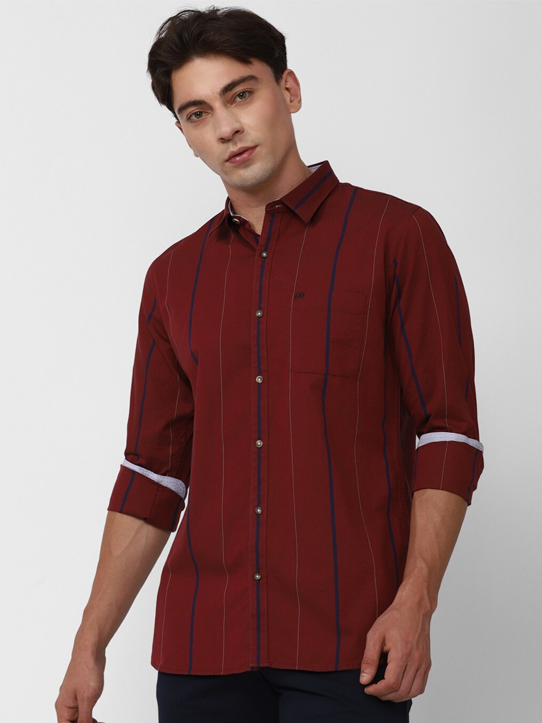 

Peter England Casuals Slim Fit Opaque Striped Pure Cotton Casual Shirt, Maroon