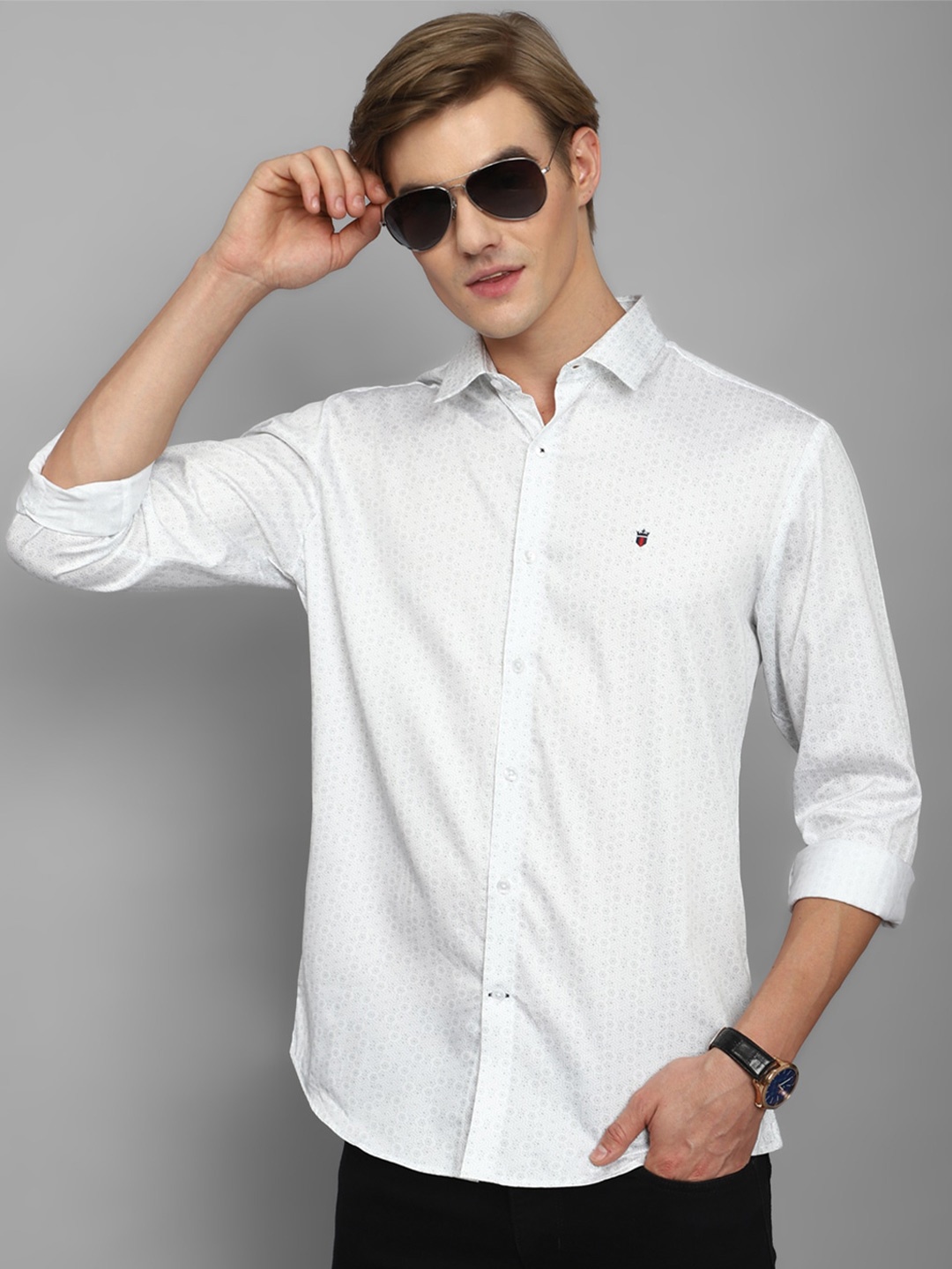 

Louis Philippe Sport Slim Fit Opaque Printed Pure Cotton Casual Shirt, White